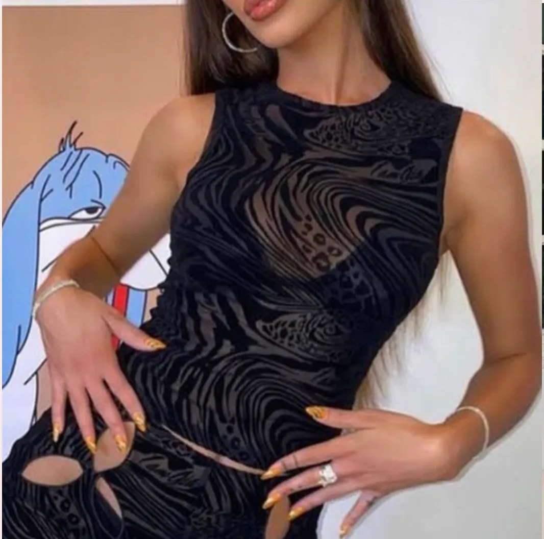 I Am Gia  Amina Top in Black Burnout Swirl  SIZE S