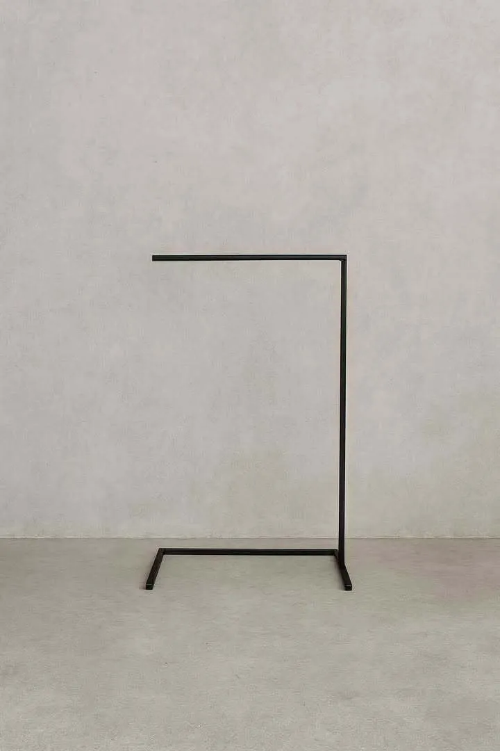 Black L Stand