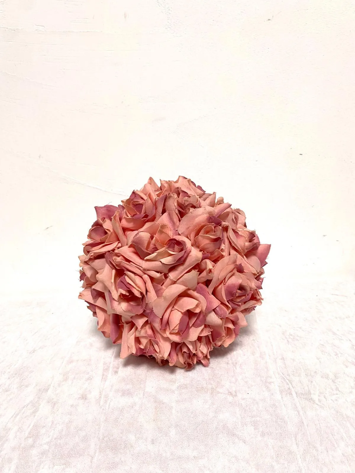 כדורי פרחים ורוד