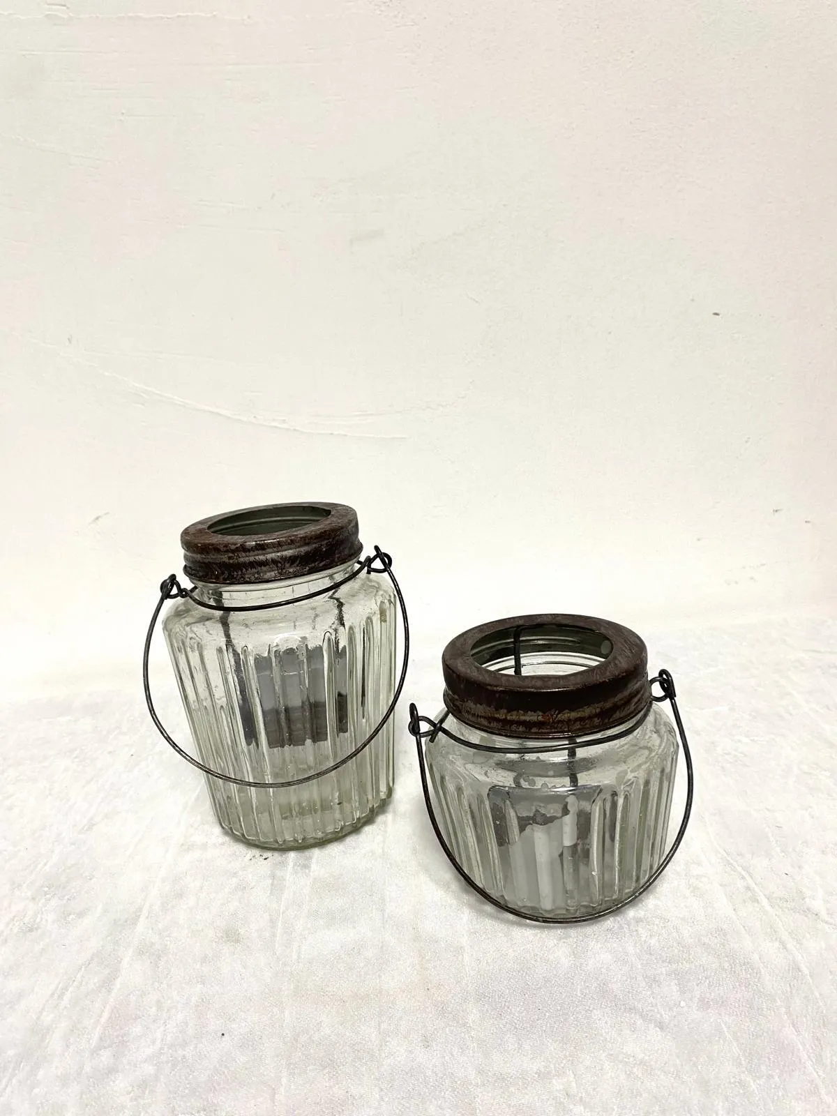 עששיות זכוכית וברונזה