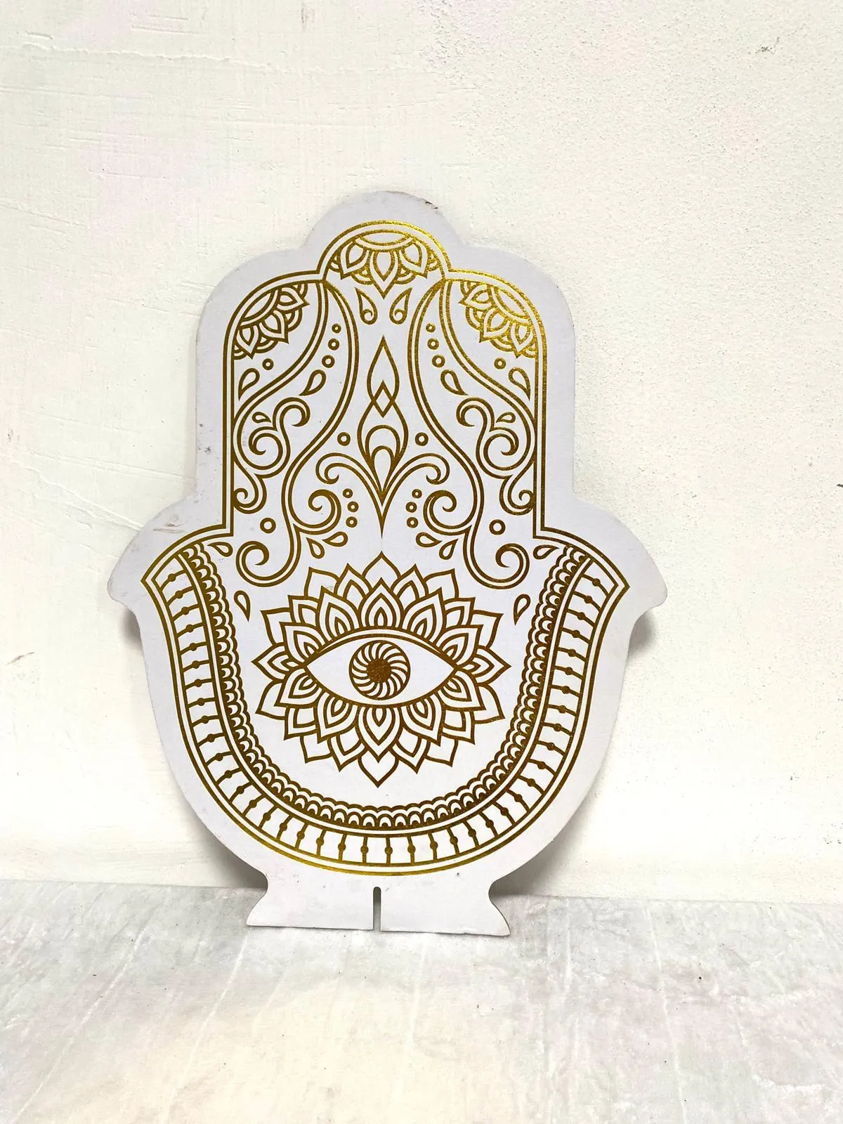 חמסה זהב ולבן