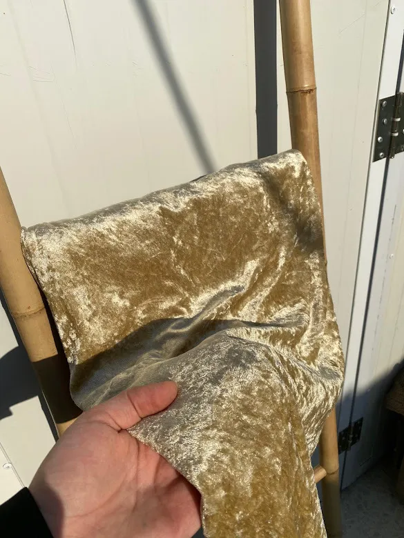 מפה קטיפה מלבן זהב