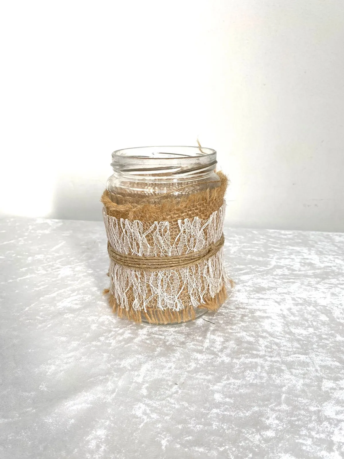 אגרטל יוטה בנוני