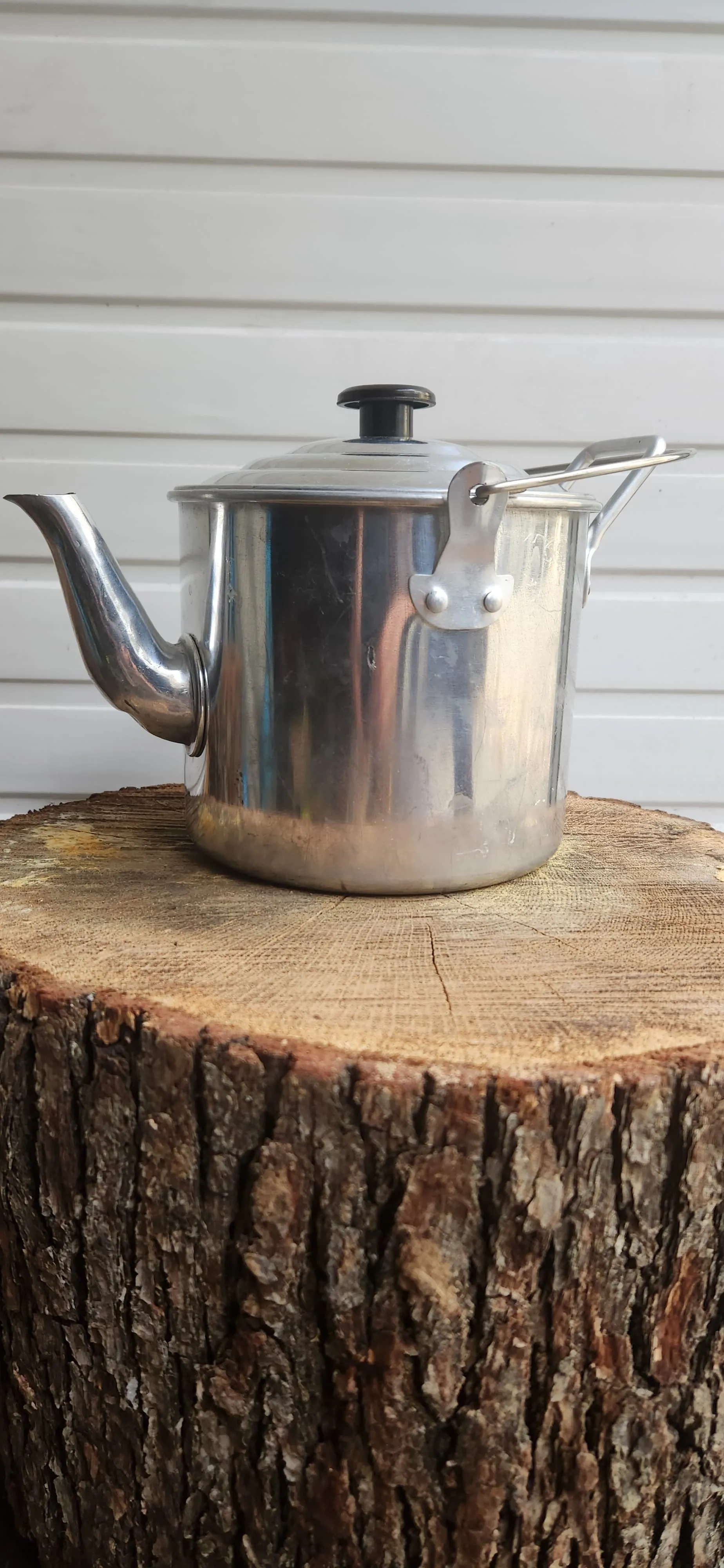 Tea pot