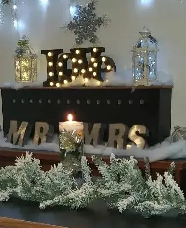 BROWN LIGHT UP LOVE LETTERS