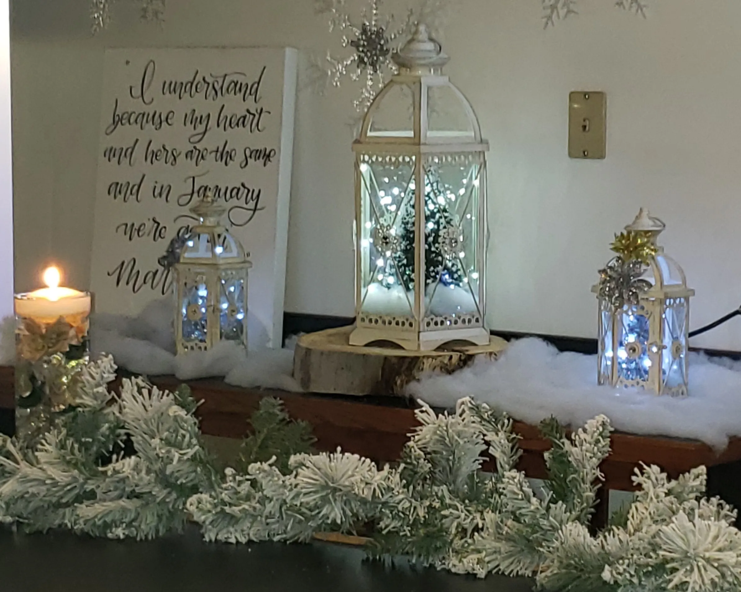 Pine Garland with Snow