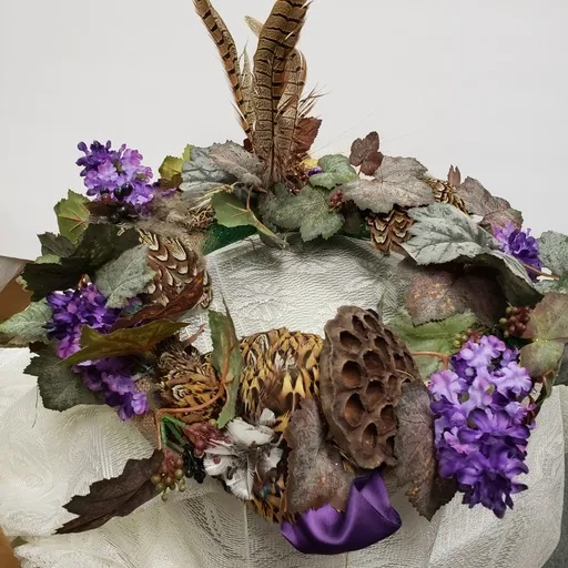 Feather Round for Centerpiece