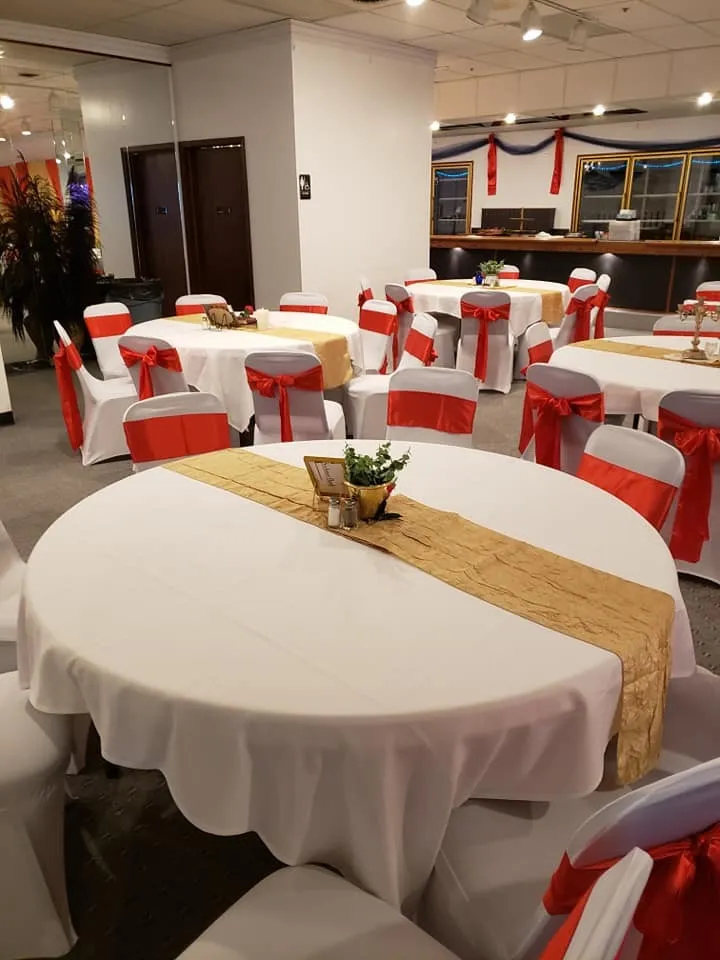 Gold Crinkle Table Runner