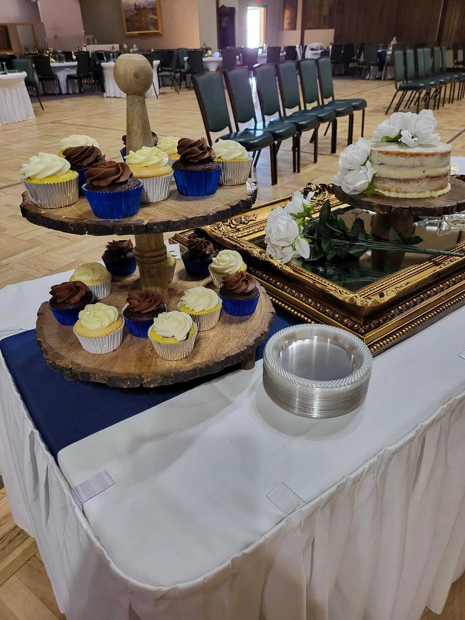 2 tier Wood Cupcake or Dessert Stand