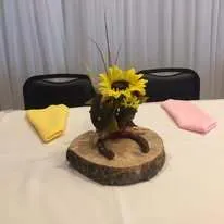 Horseshoe Centerpieces with Sunflowers