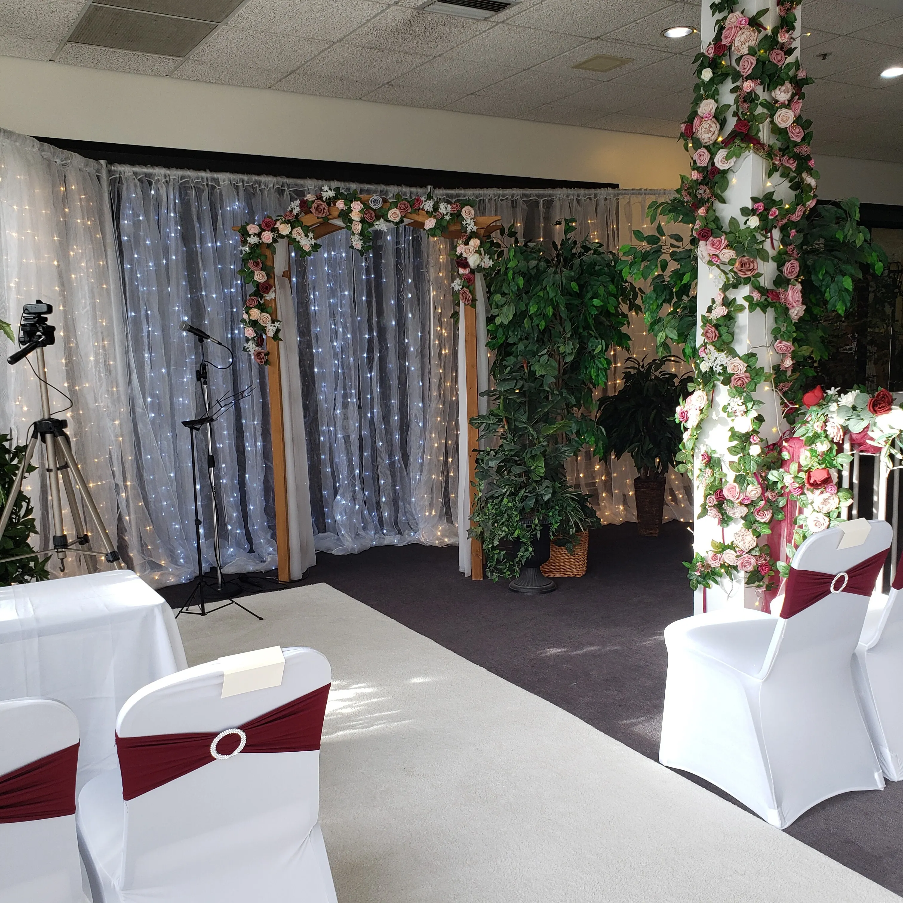 Maroon/White Floral Sprays