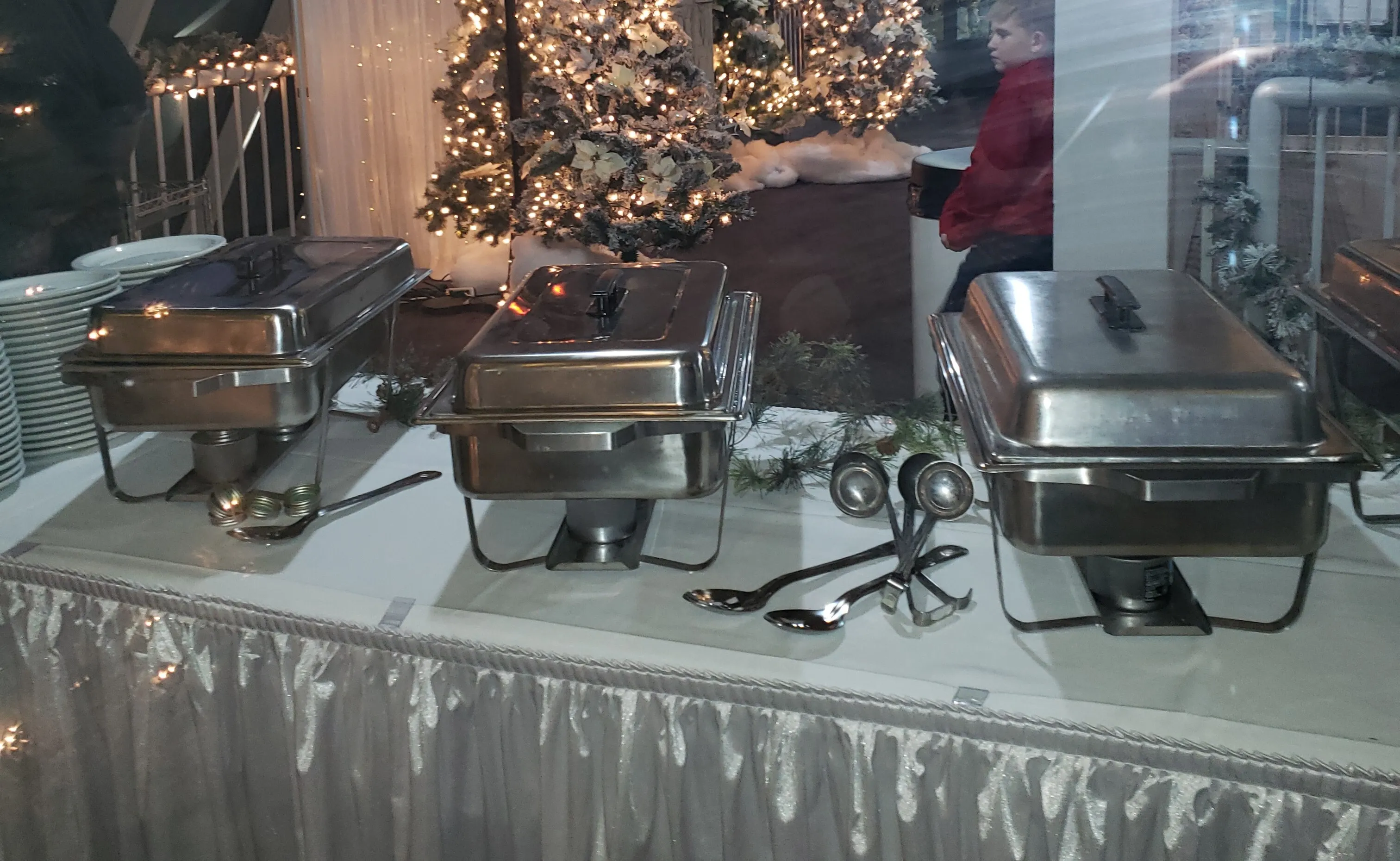 SILVER CHAFING DISHES