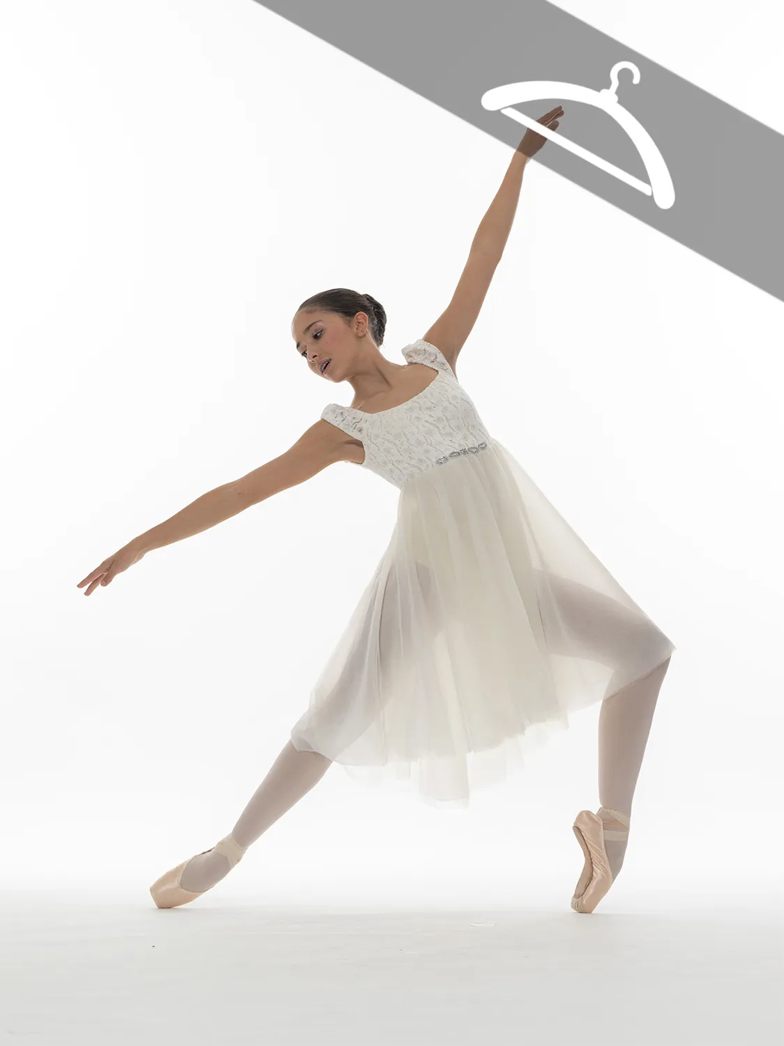 Robe écru haut dentelle et jupe en voile réf : PORT - Essayage