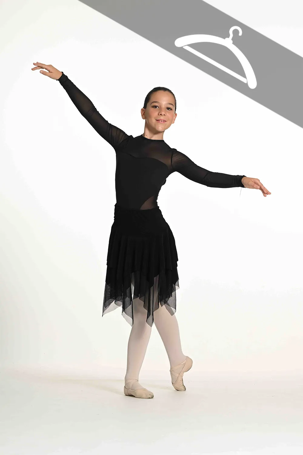 Justaucorps et Jupe en Tulle Noir - Essayage