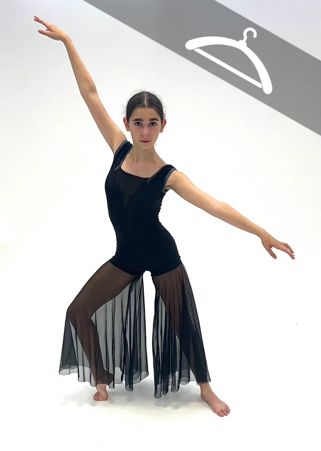 Combinaison Noire et Bas en Voile - essayage