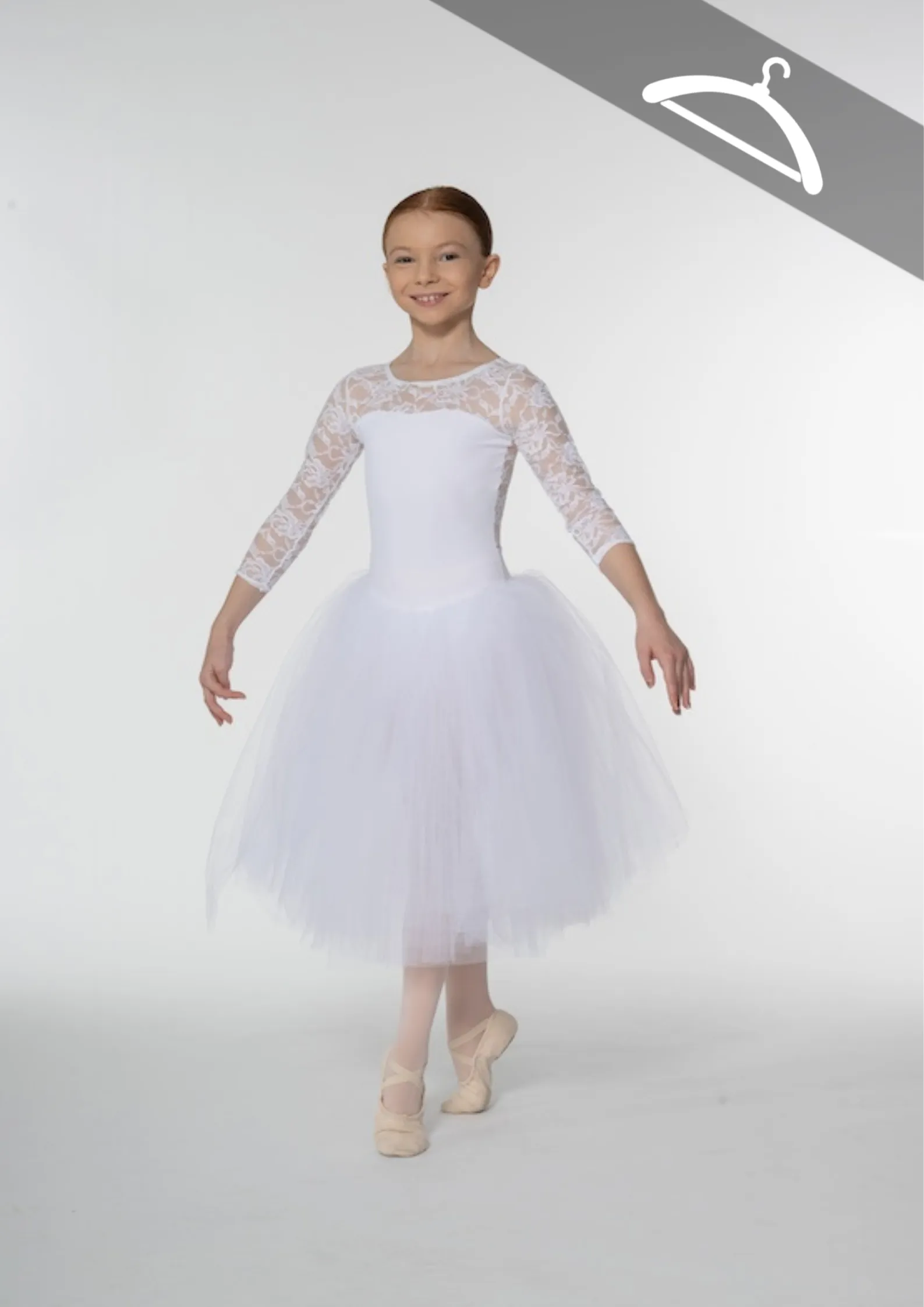 Tutu mi-long blanc et haut dentelle réf : C96 - Essayage