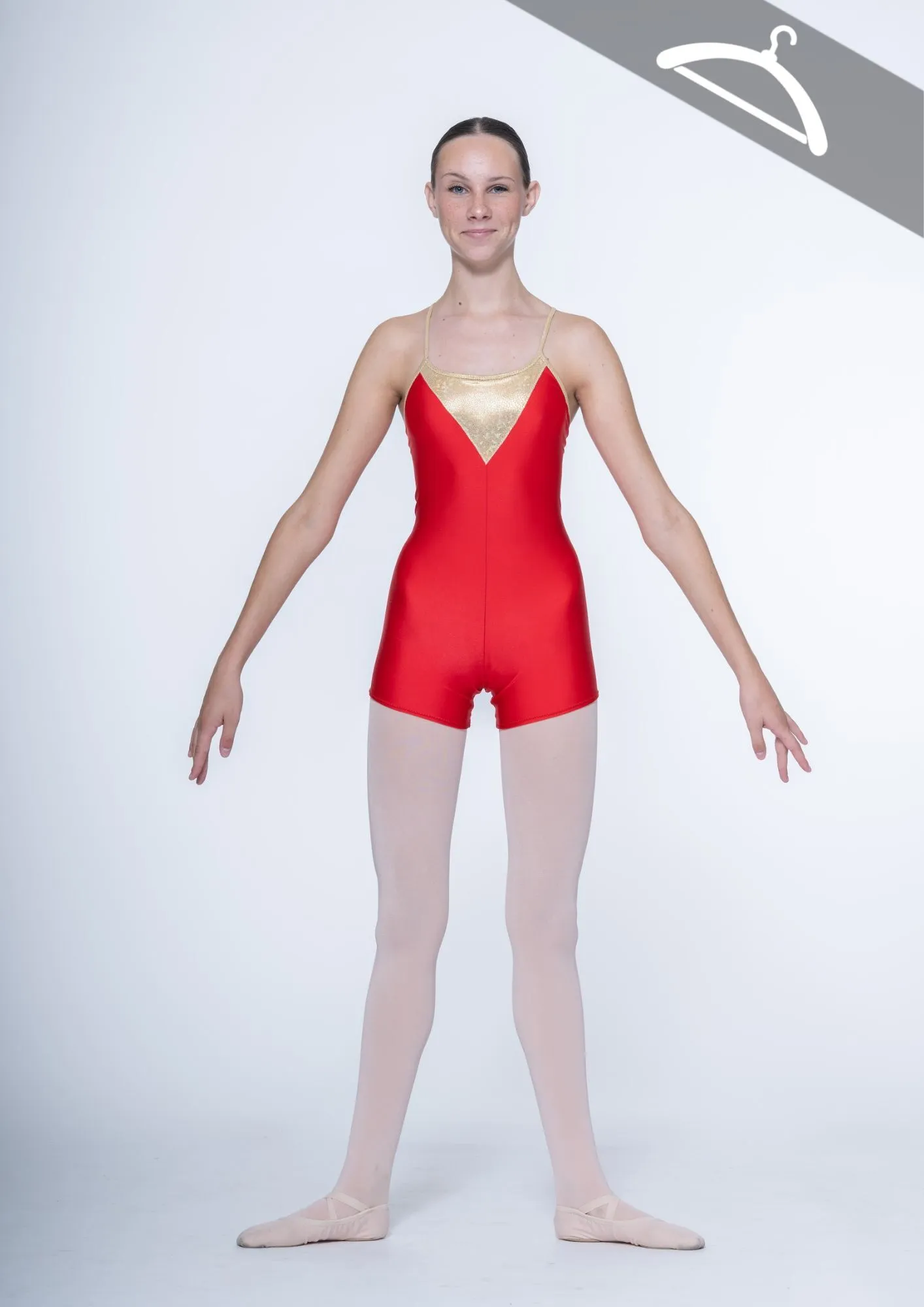Combi-short rouge paillettes dorées réf : C31 - Essayage