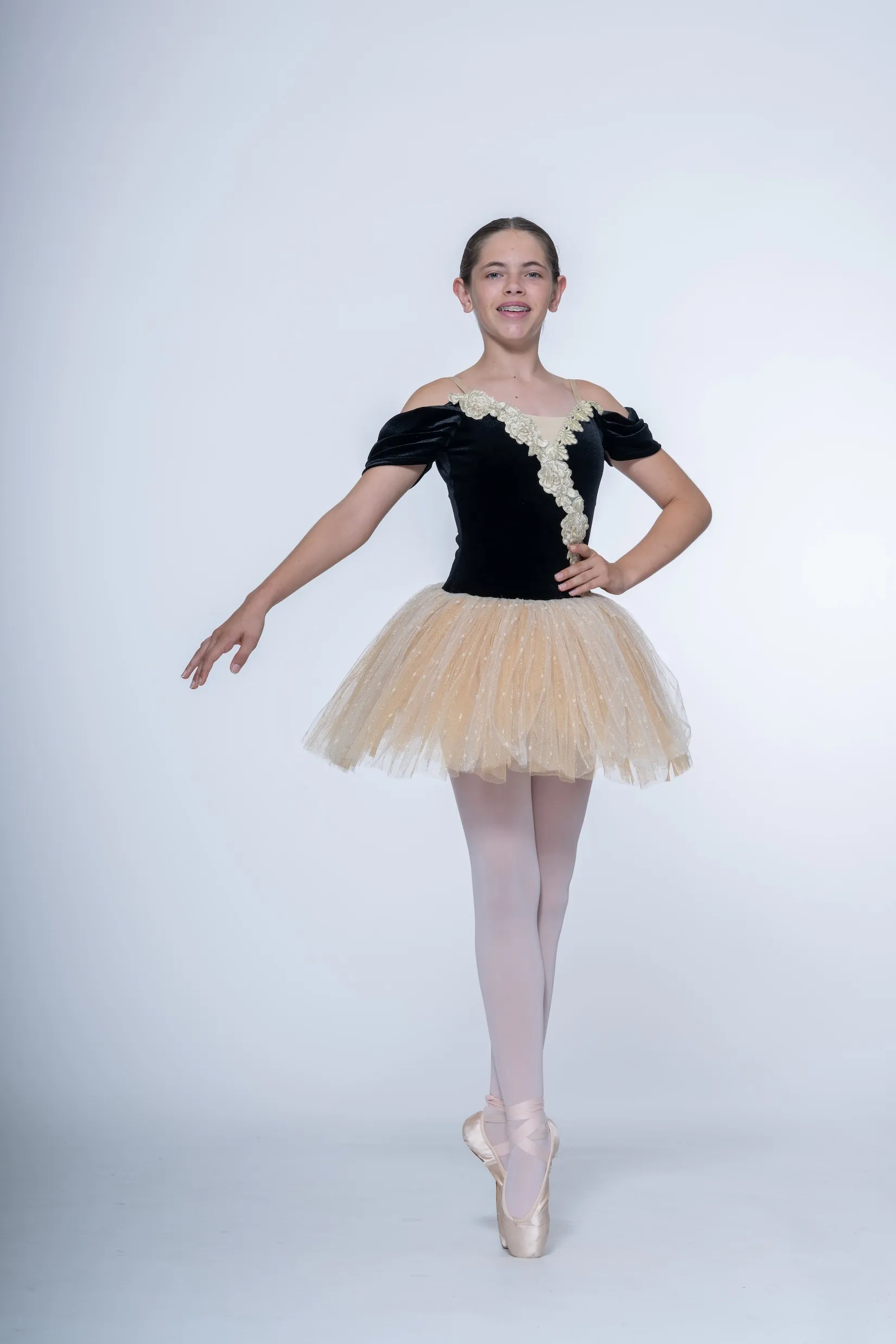 Tutu doré haut velours noir réf : C21