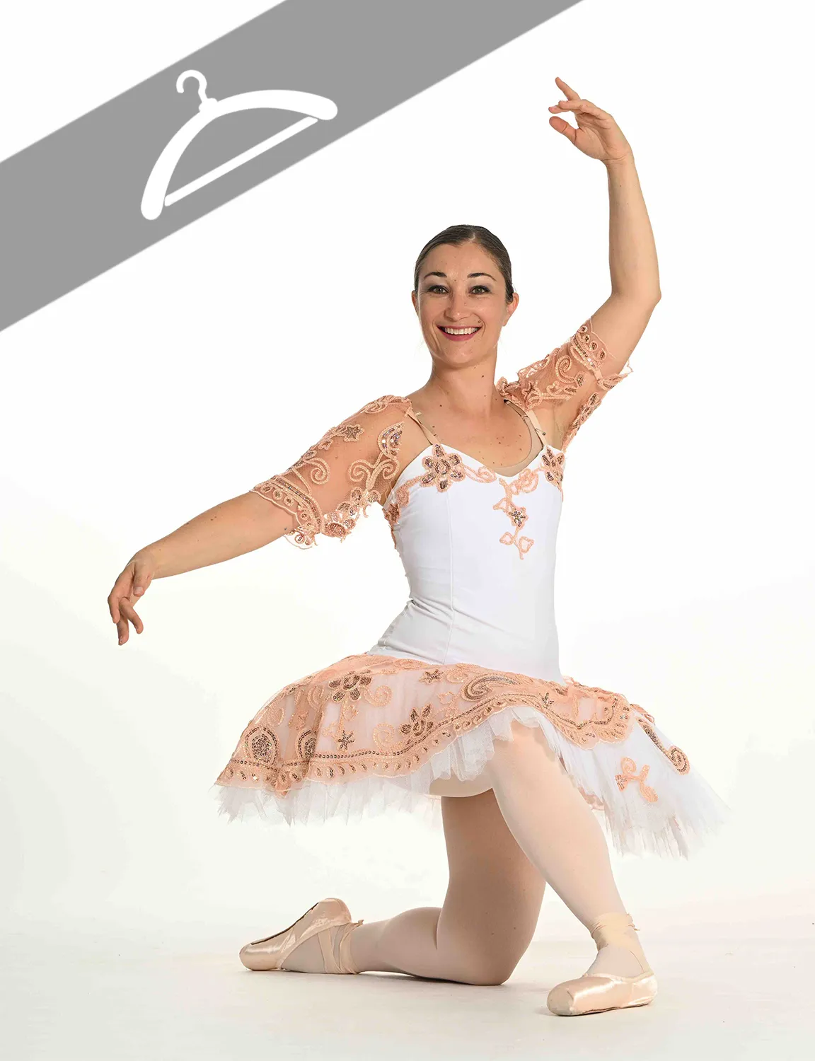 Tutu Blanc et Saumon avec Fleurs - Essayage