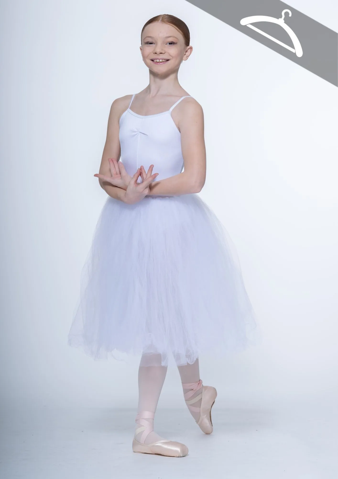  Tutu Blanc « Giselle » modèle 3 réf : C51/C53 - Essayage