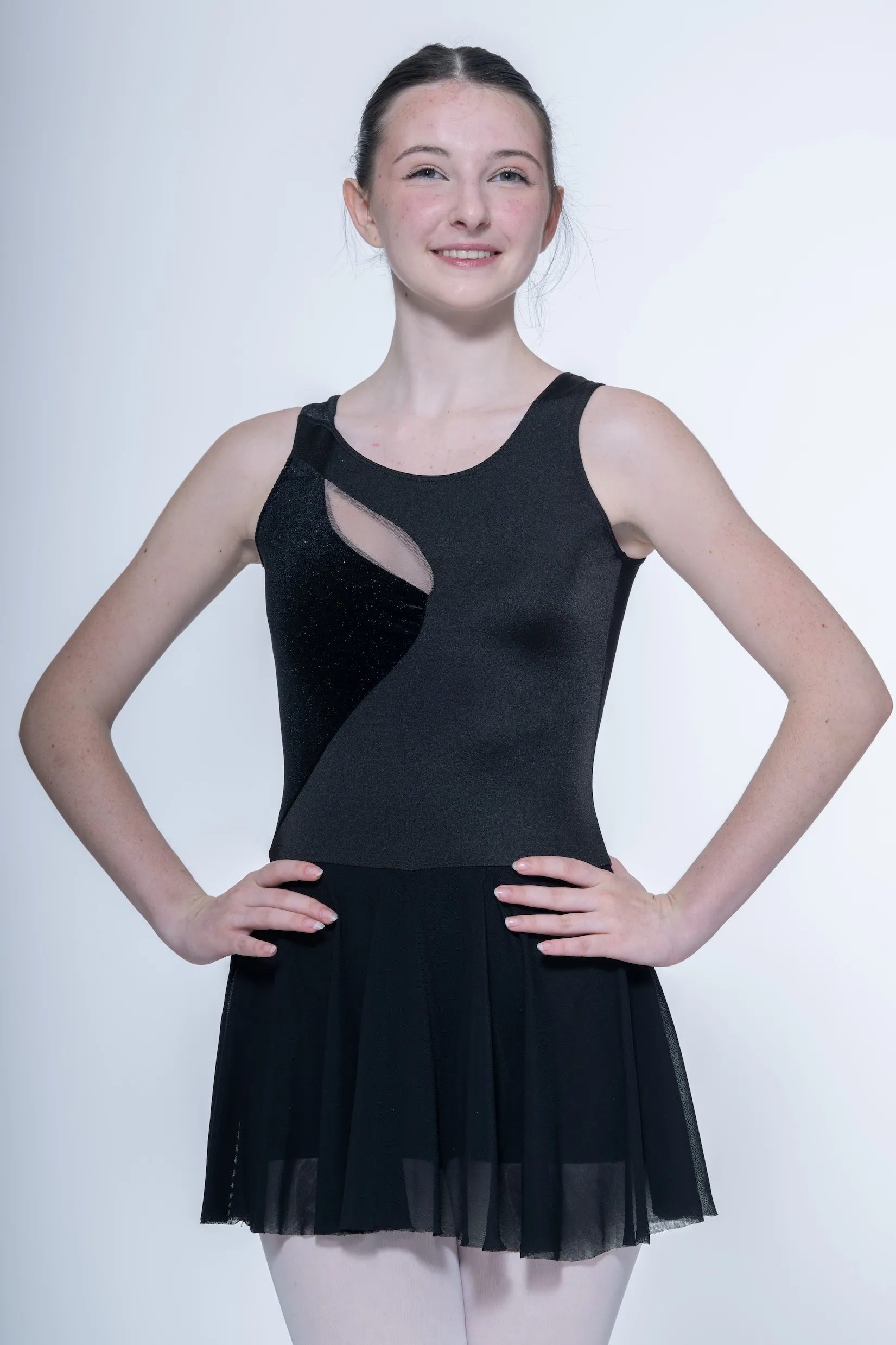 Combi-short avec jupette noire asymétrique réf : PORT8