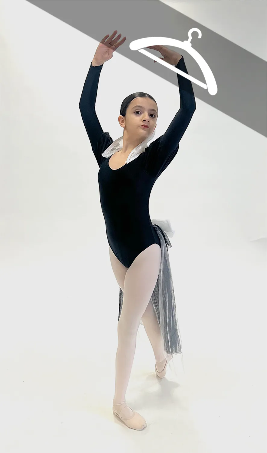 Justaucorps avec Tulle et Col N&B - Essayage