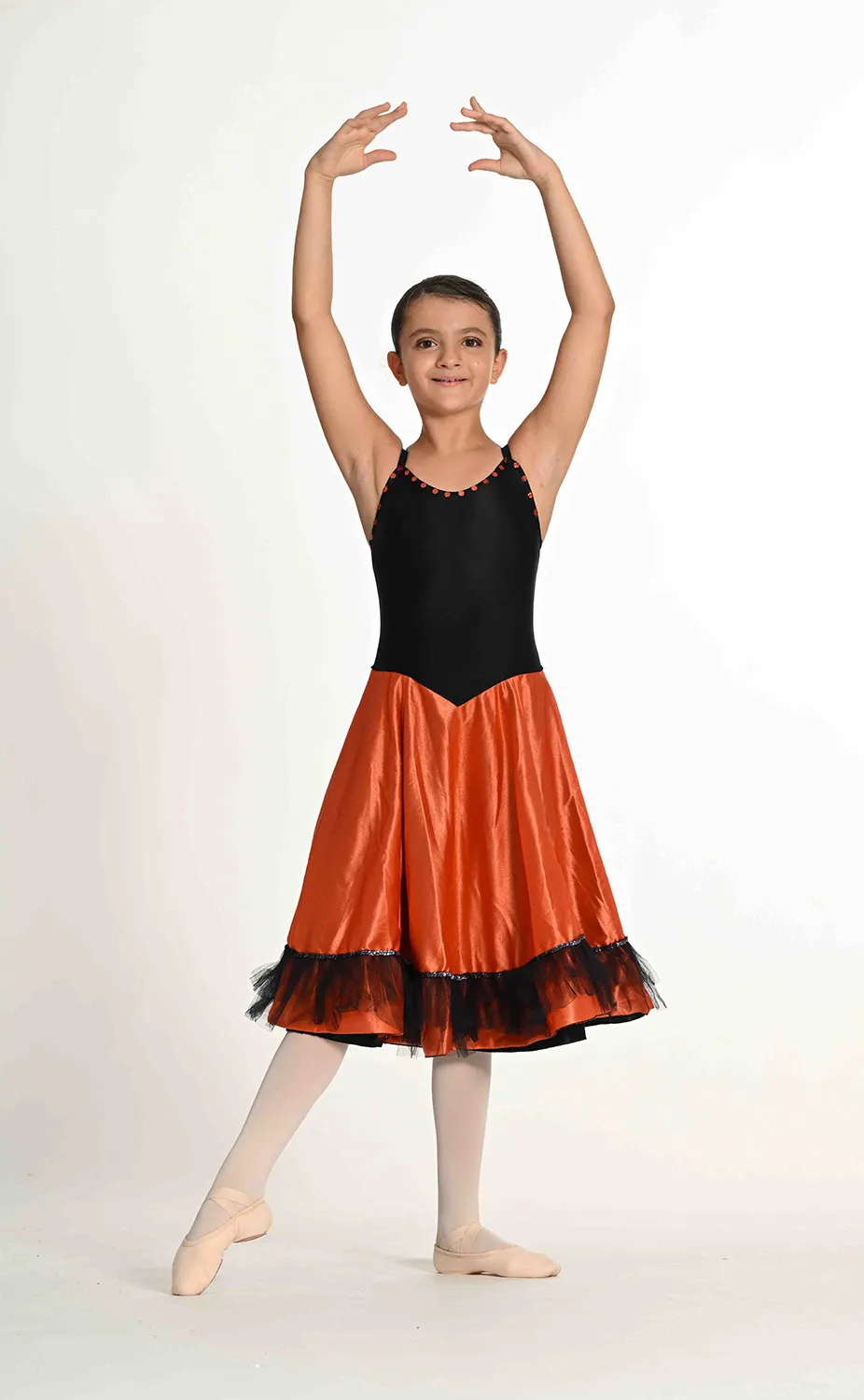 Robe Orange/Rouille et Noire style Western