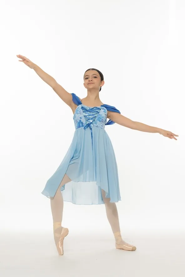 Robe voile bleu ciel avec laçage réf : PORT