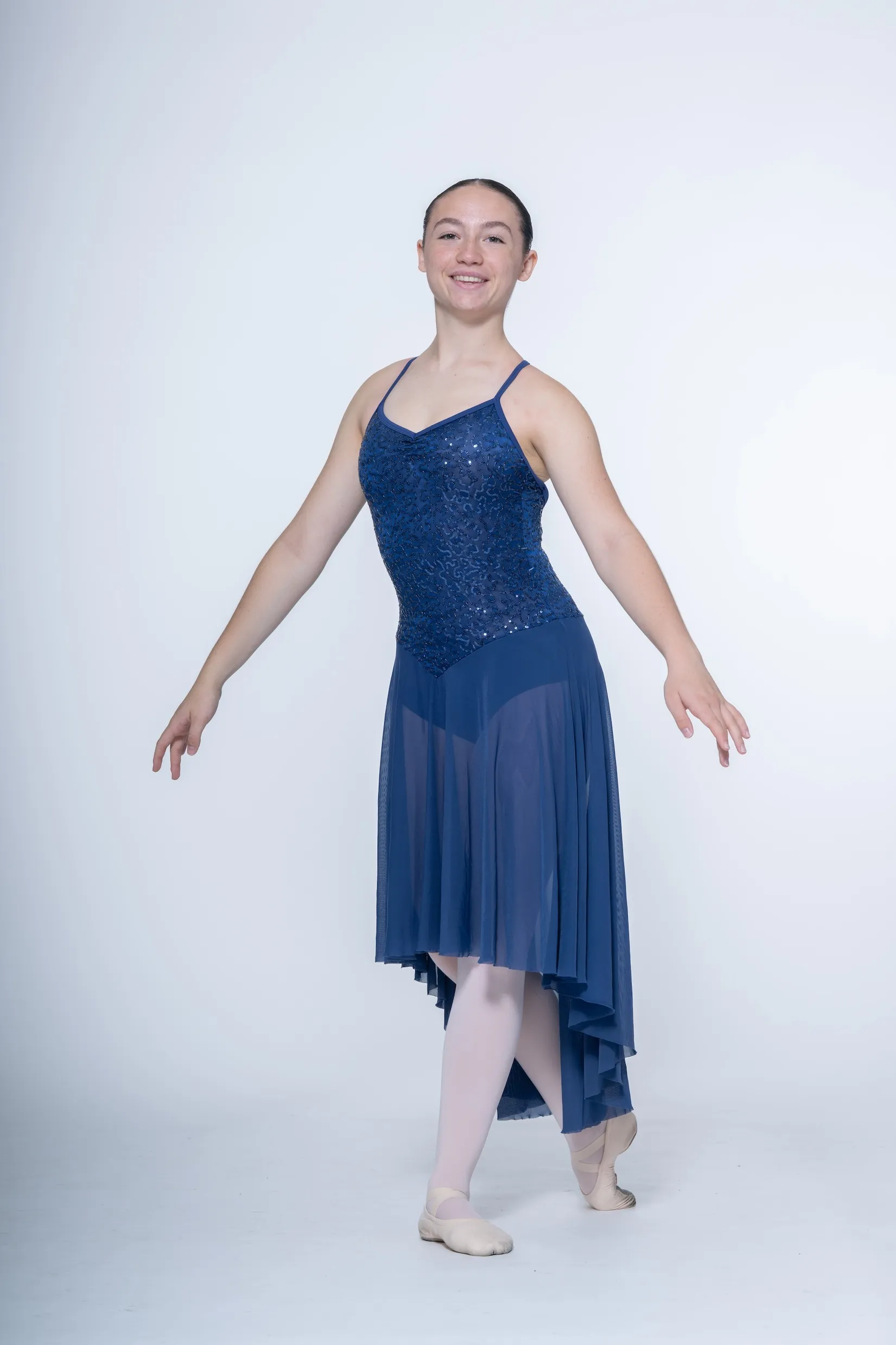 Robe bleue pailletée réf : PORT40