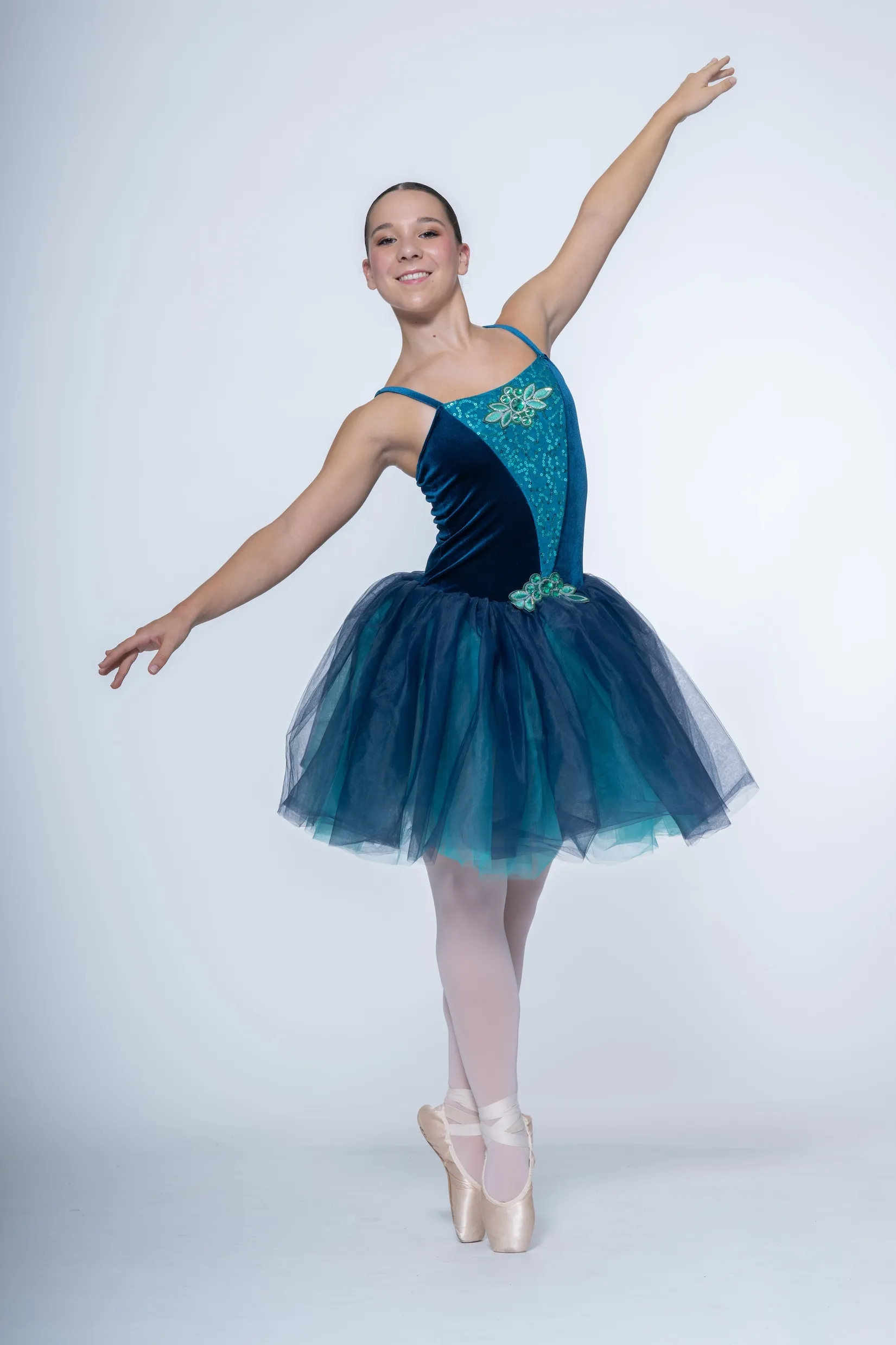 Tutu mi-long bleu-vert réf : C21