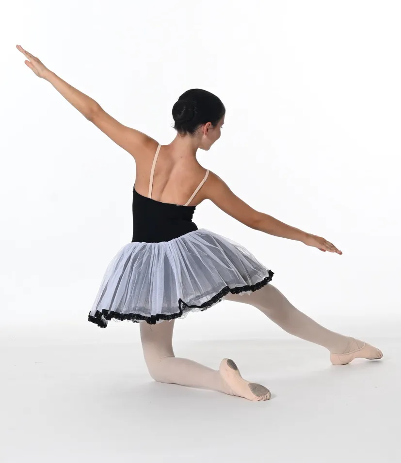 Tutu Noir et Blanc avec Dentelle réf : C47