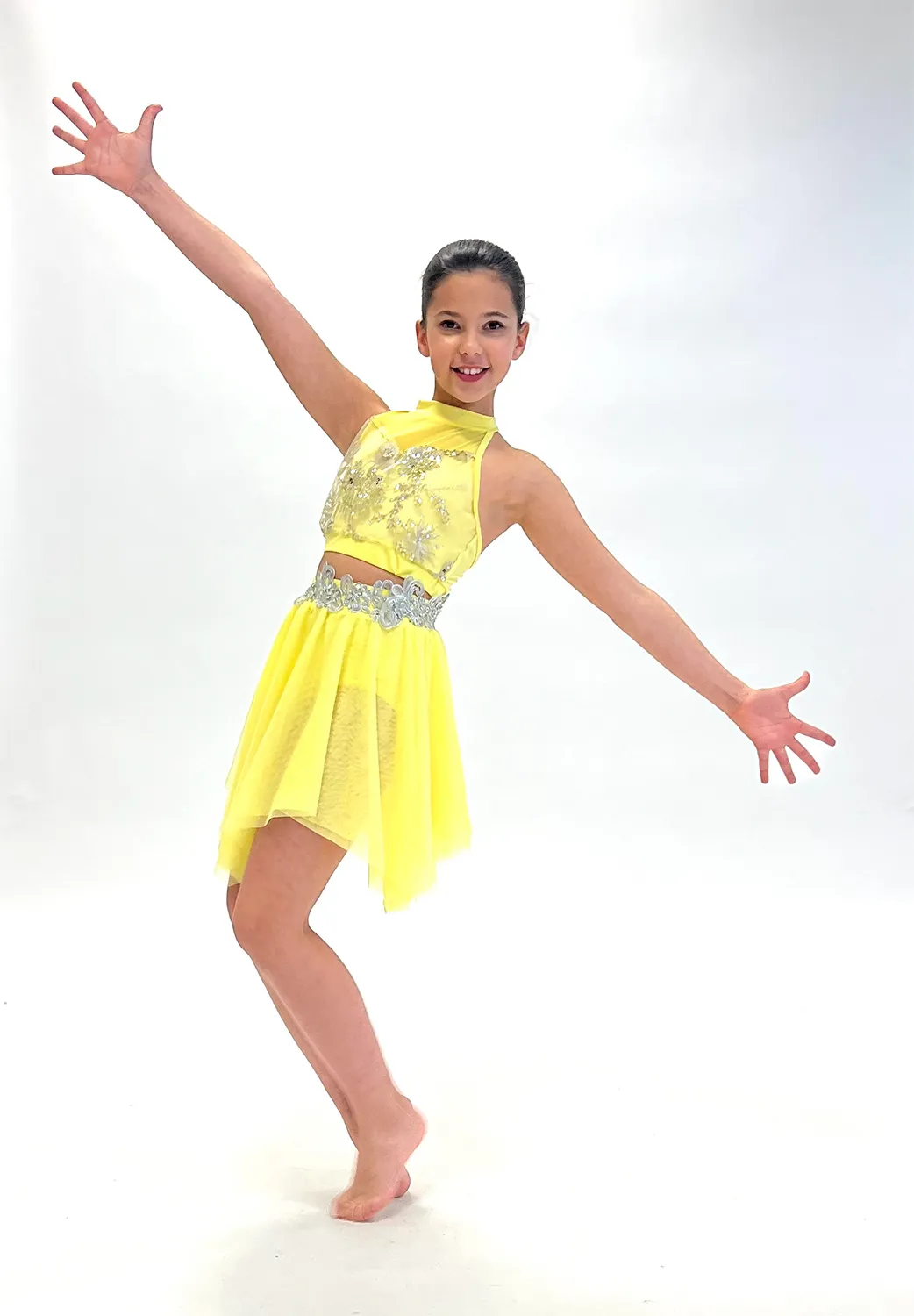 Jupe et Brassière Jaune et Argent