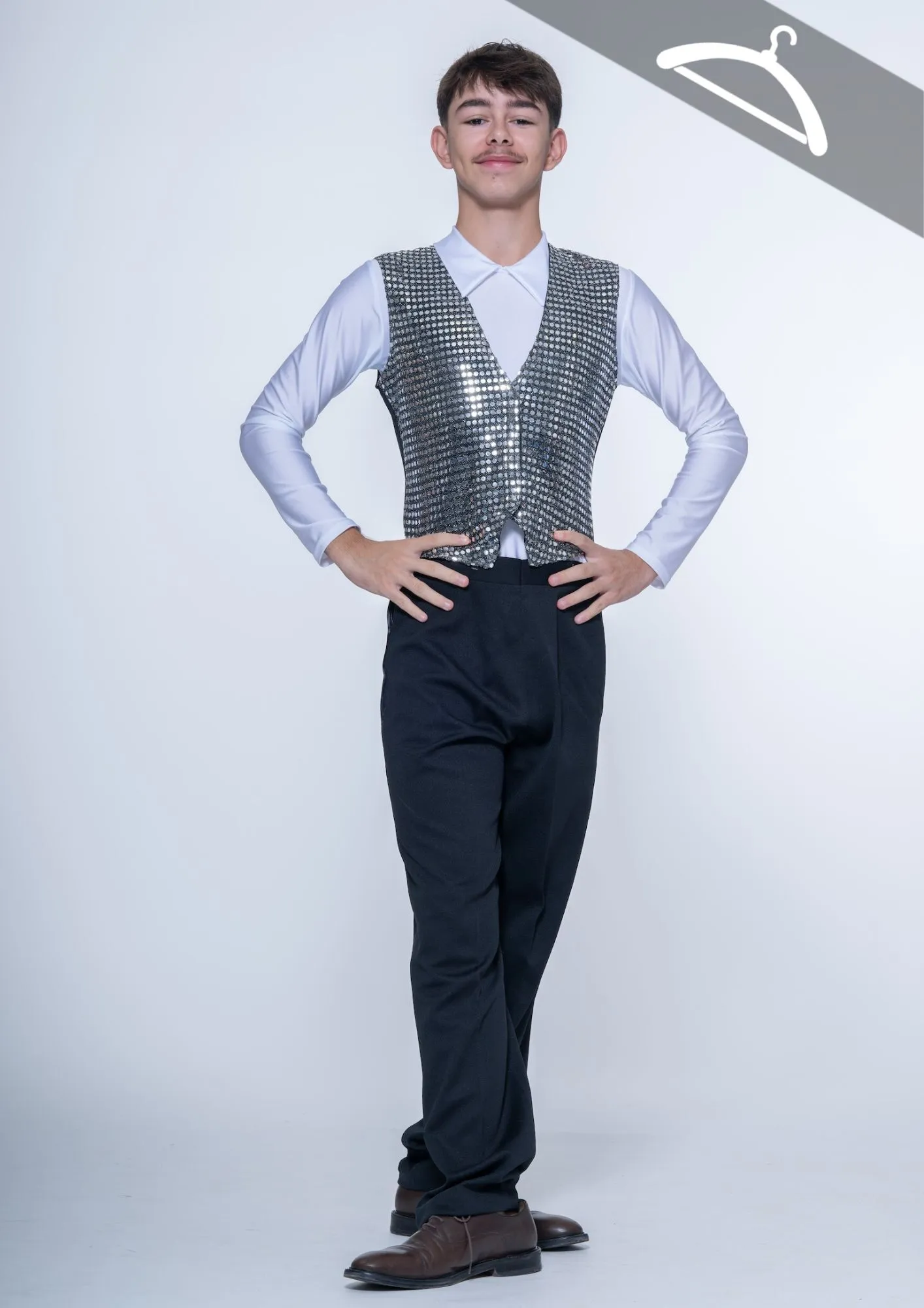 Gilet pailleté argent réf : C31 - Essayage