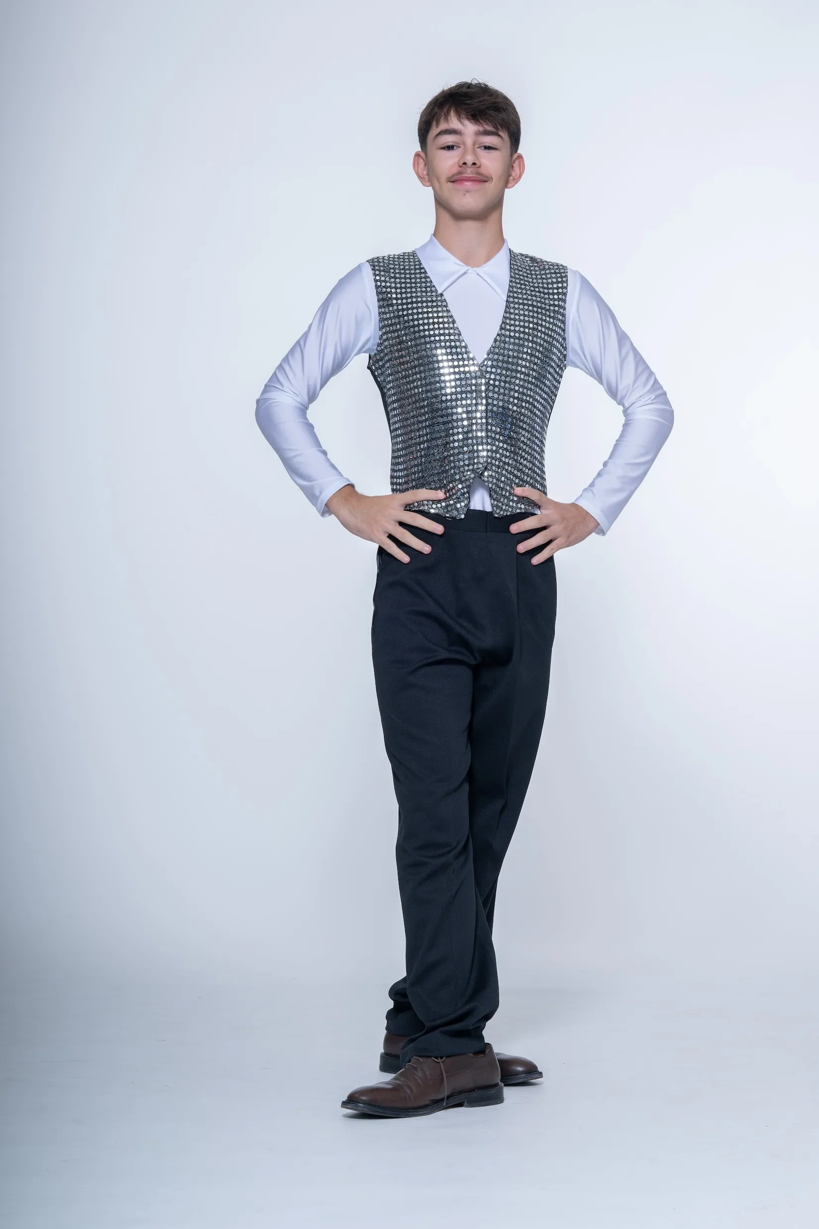 Gilet pailleté argent réf : C31