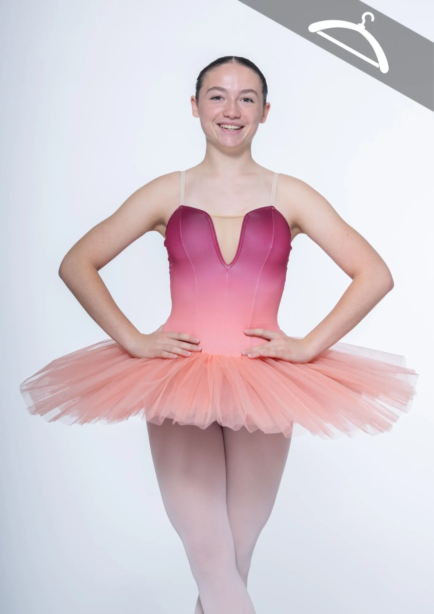 Tutu dégradé cerise et rose orangé réf : C32 - Essayage