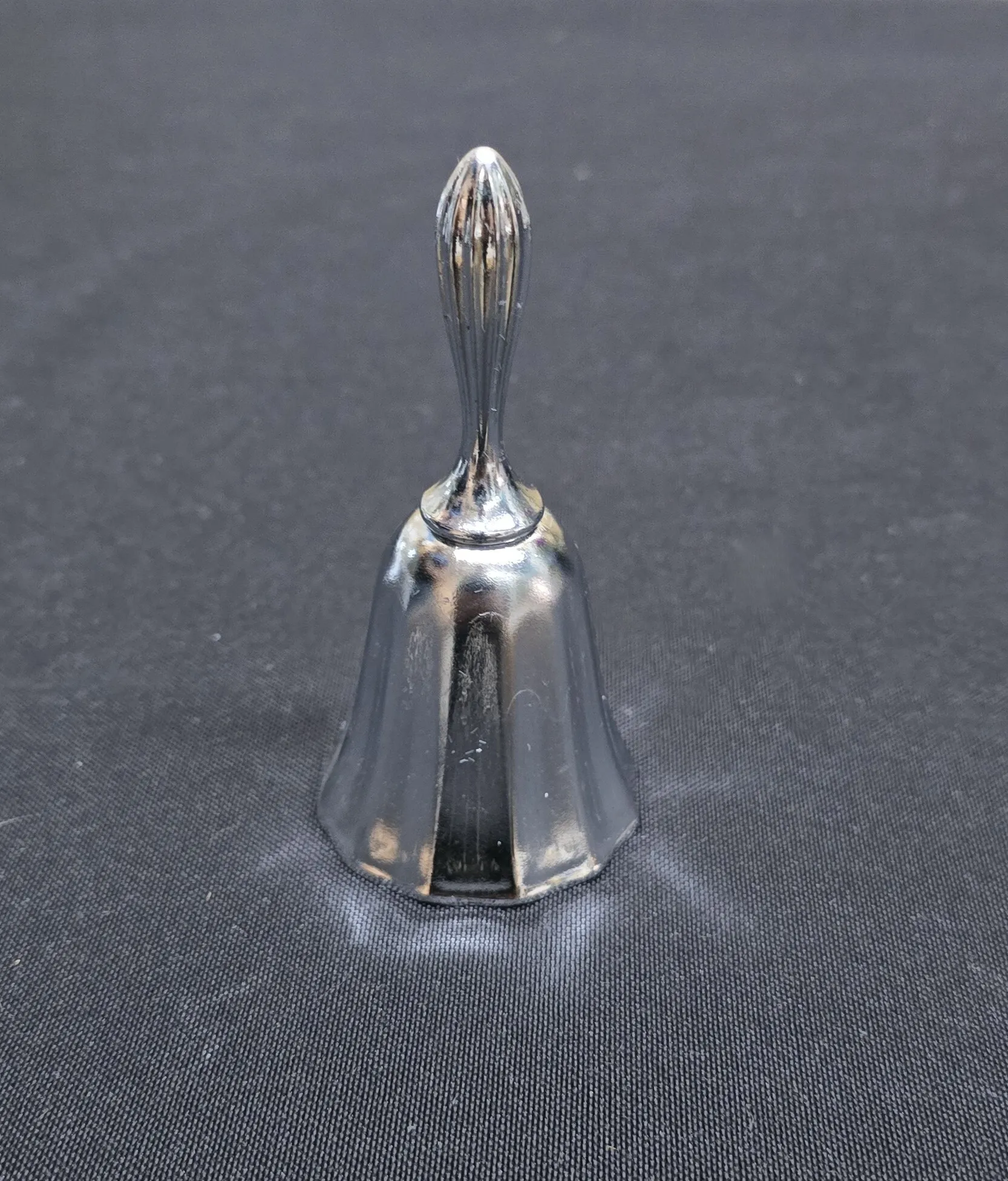 4 inch Silver Bells