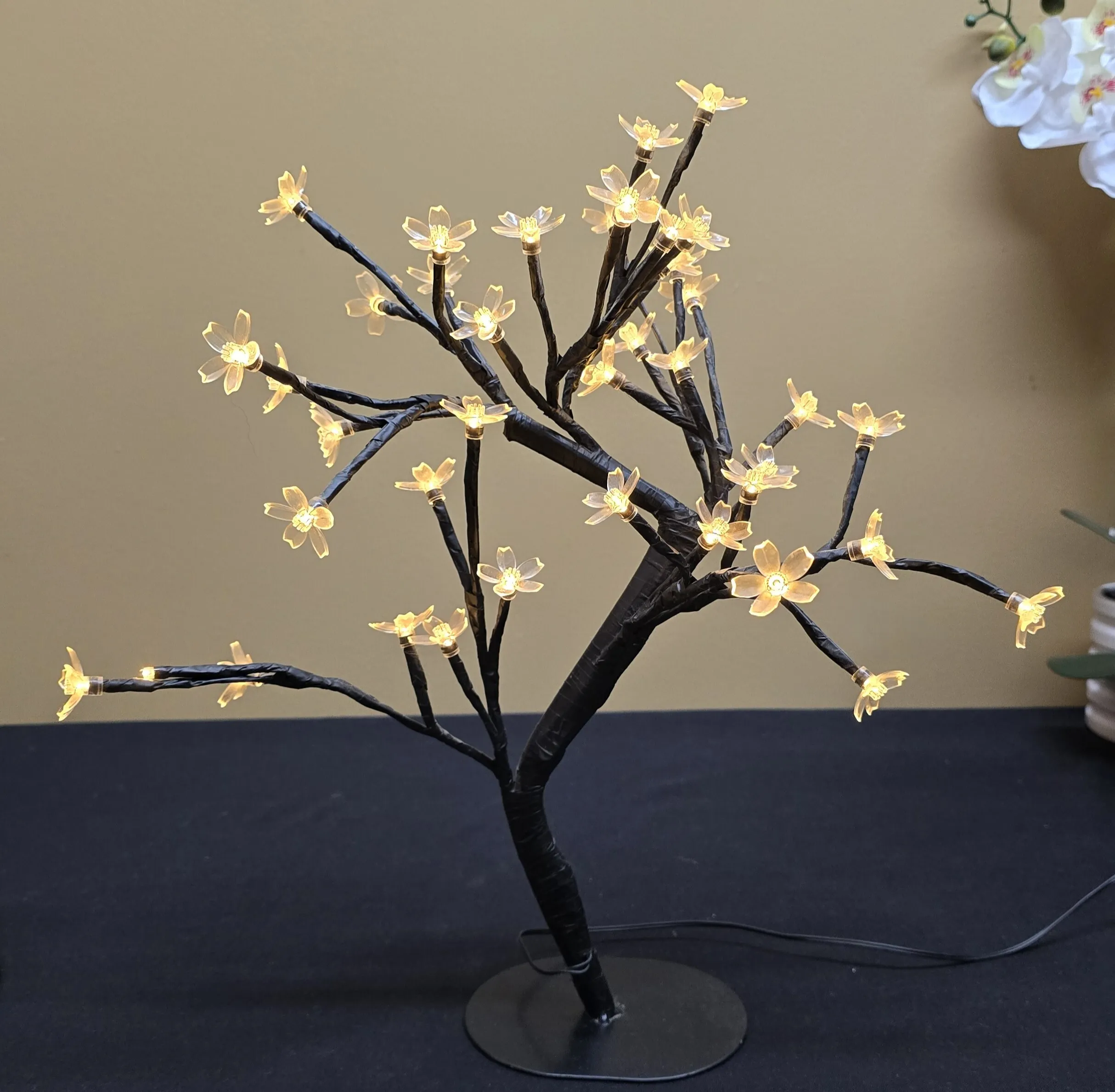 Light Up Tree 15 Inch