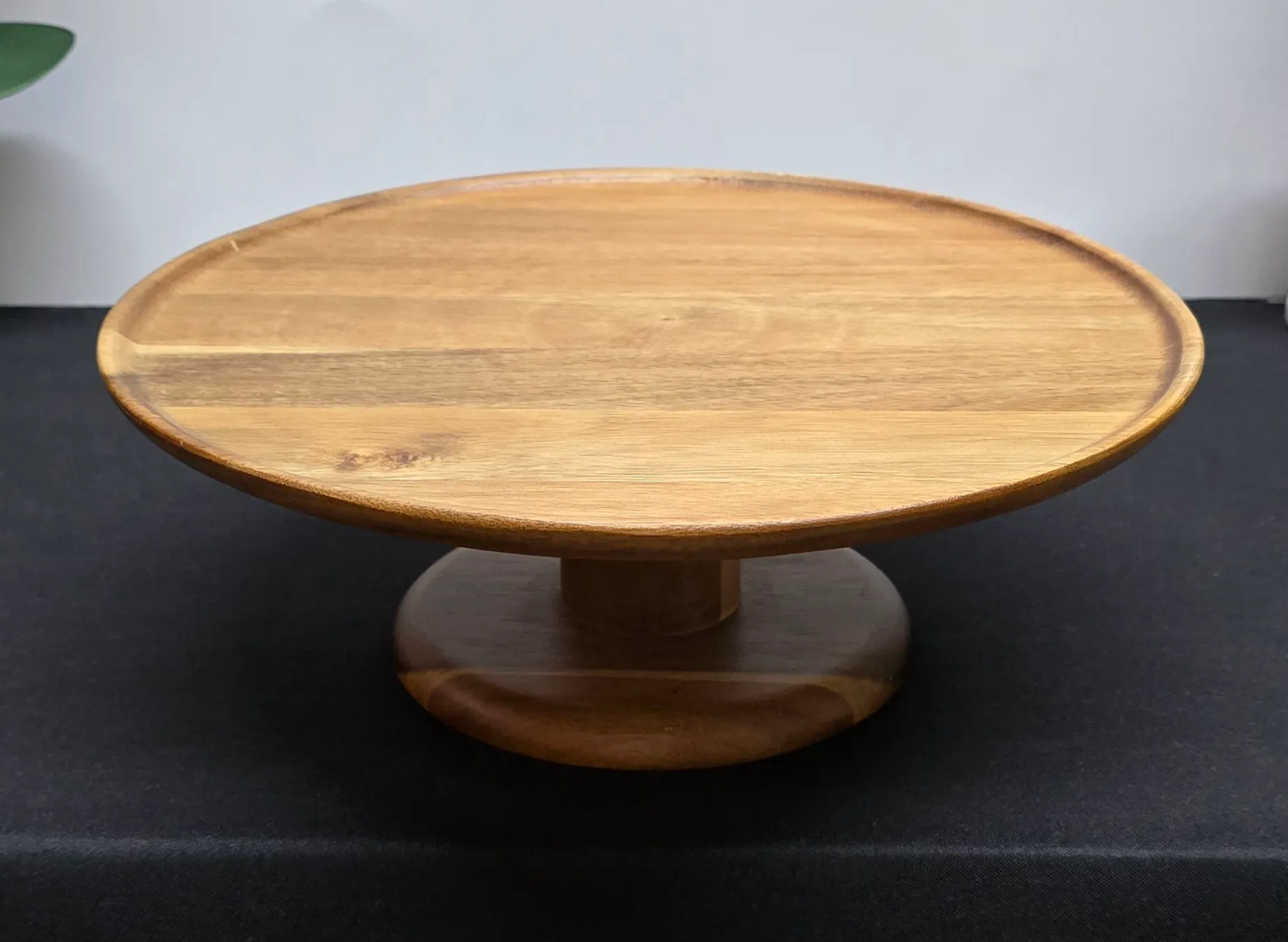 Round Cupcake Stand 13 inch