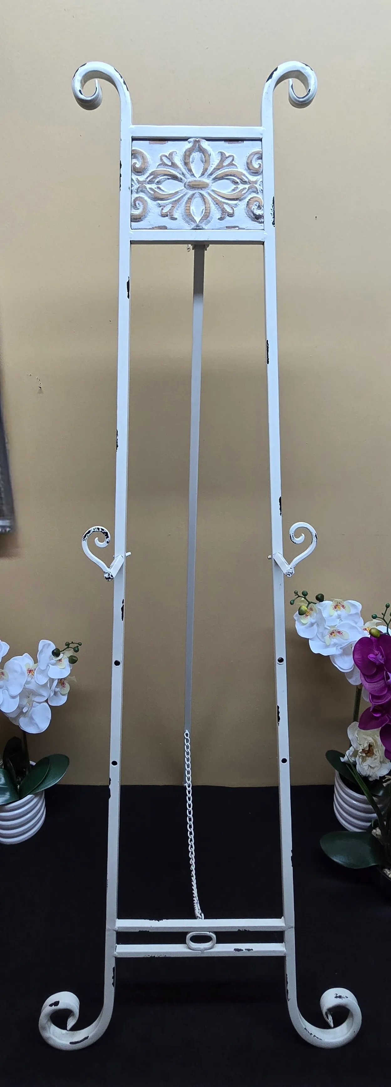 Adjustable White Easel 56 inch height