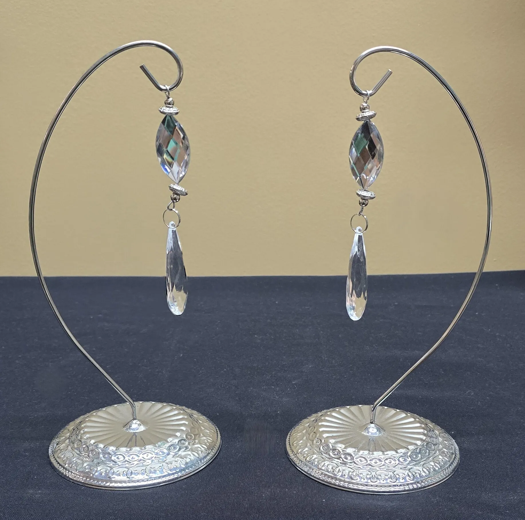 Silver Hanging Holders