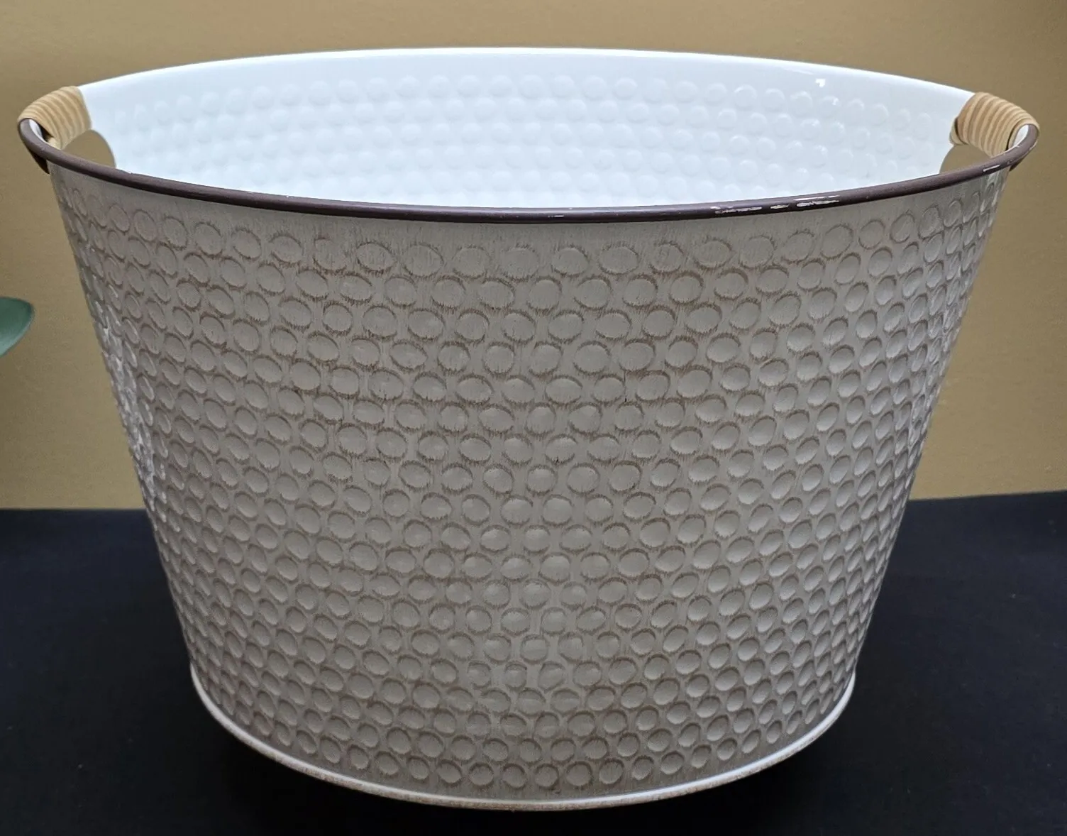 White Metal Bin with brown accent-round