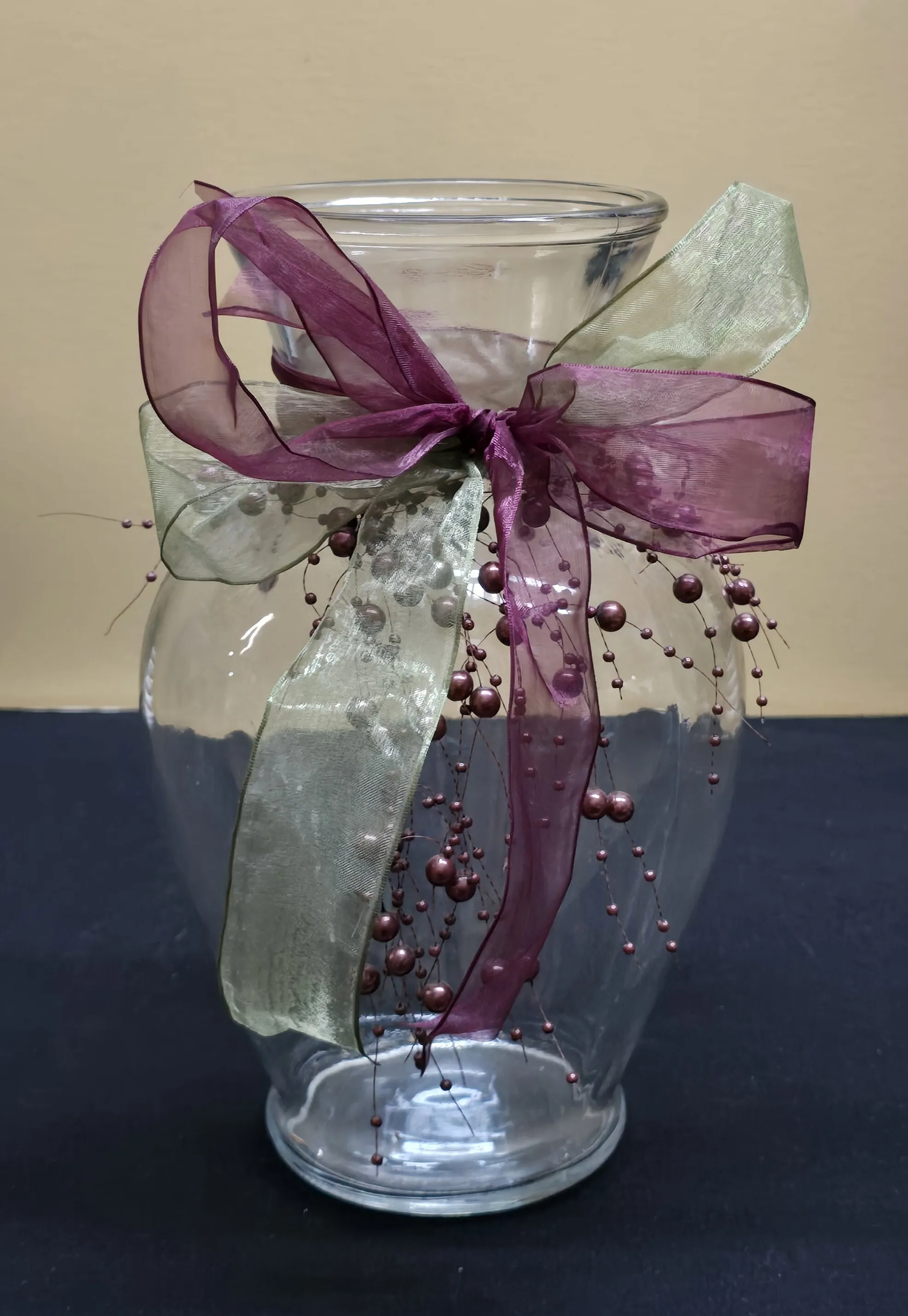 Glass Vase with Bow 11 inch