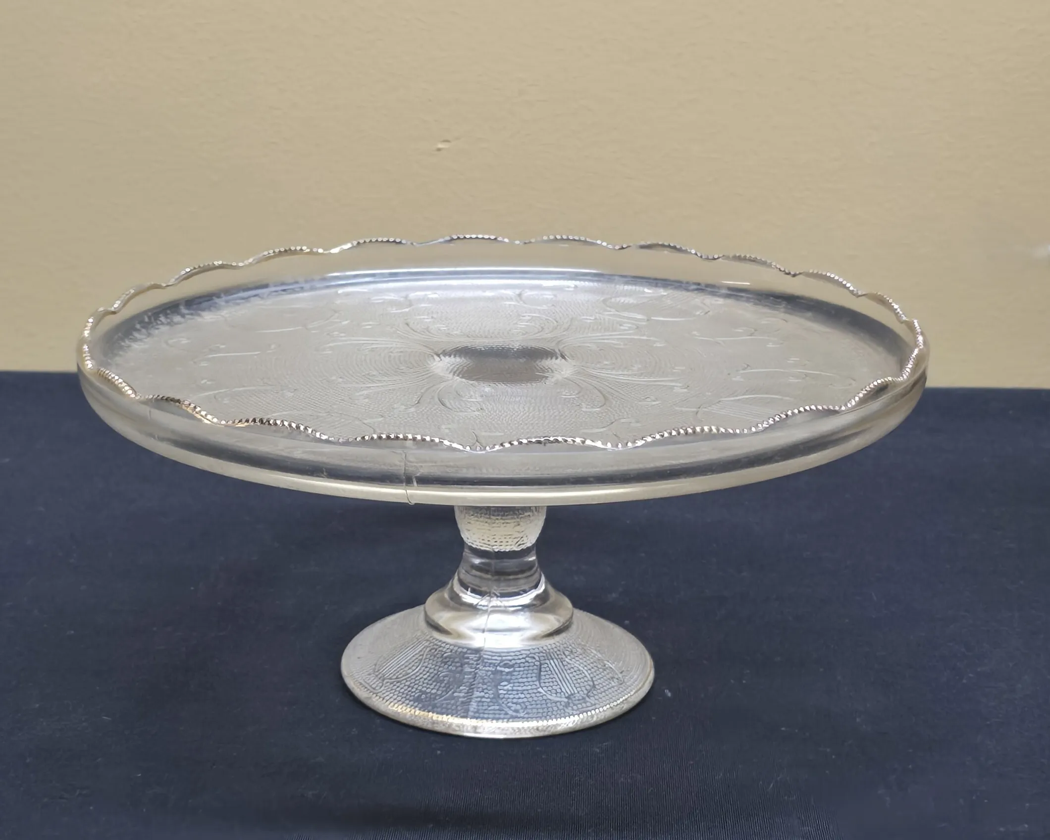 Glass Decorative Cupcake Stand 10 x 5 inch