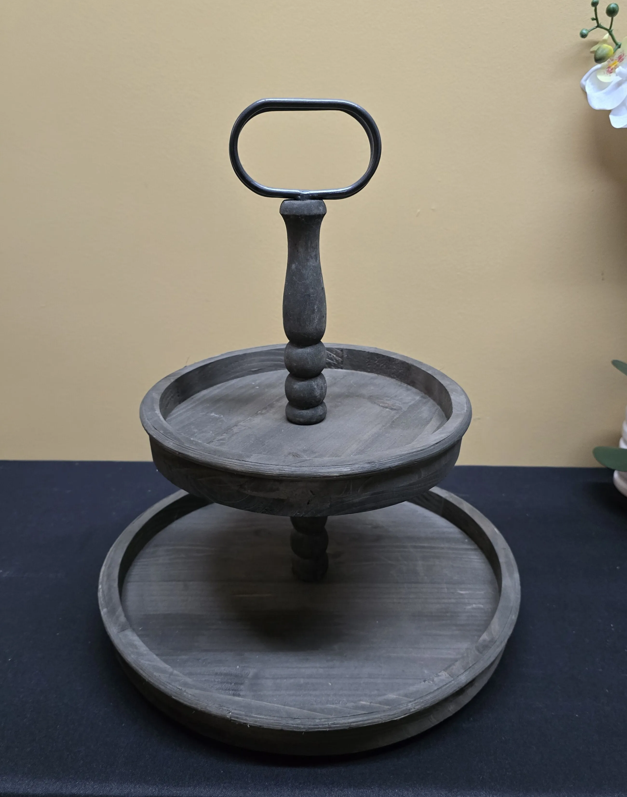 Round Cupcake Stand 15 x 18 inch