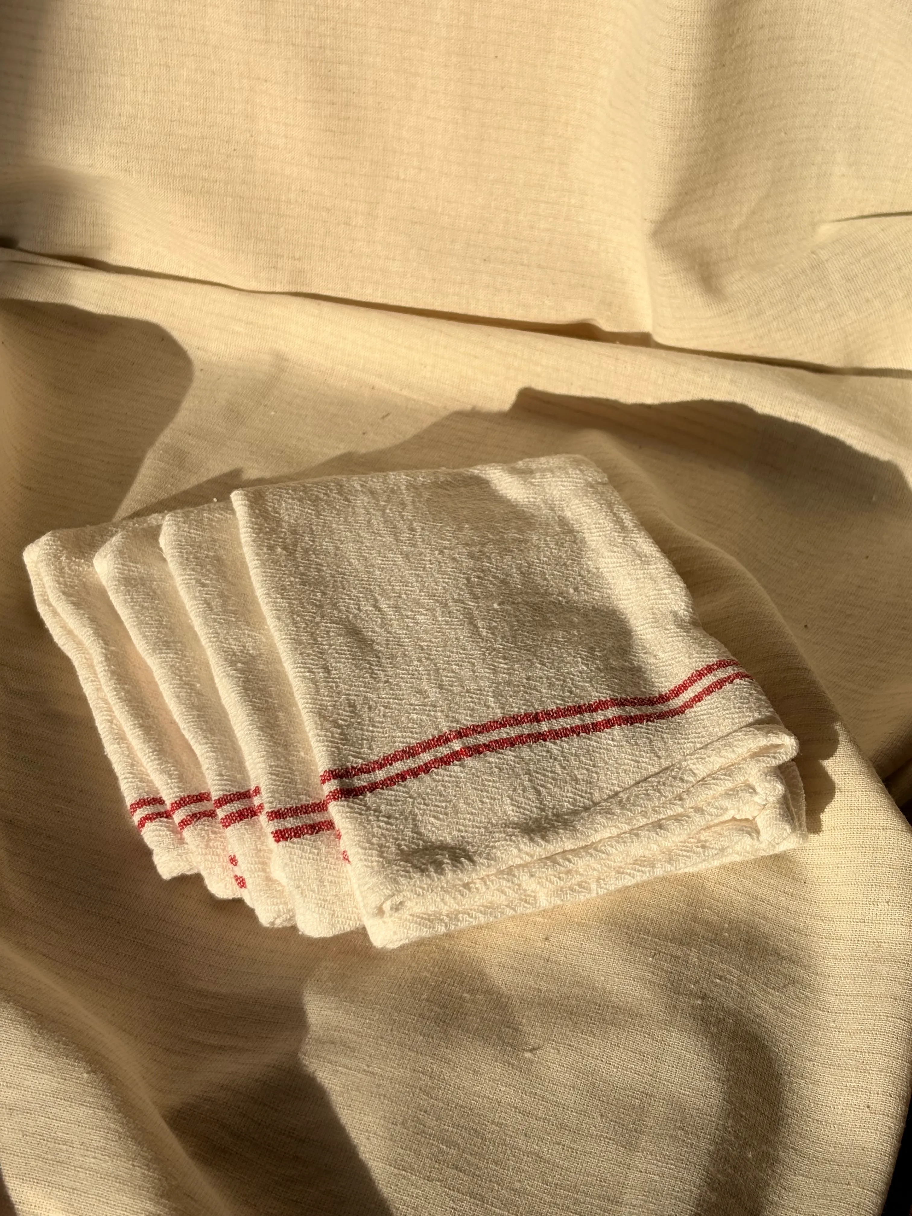 Servet Wit/Rood Gestreept