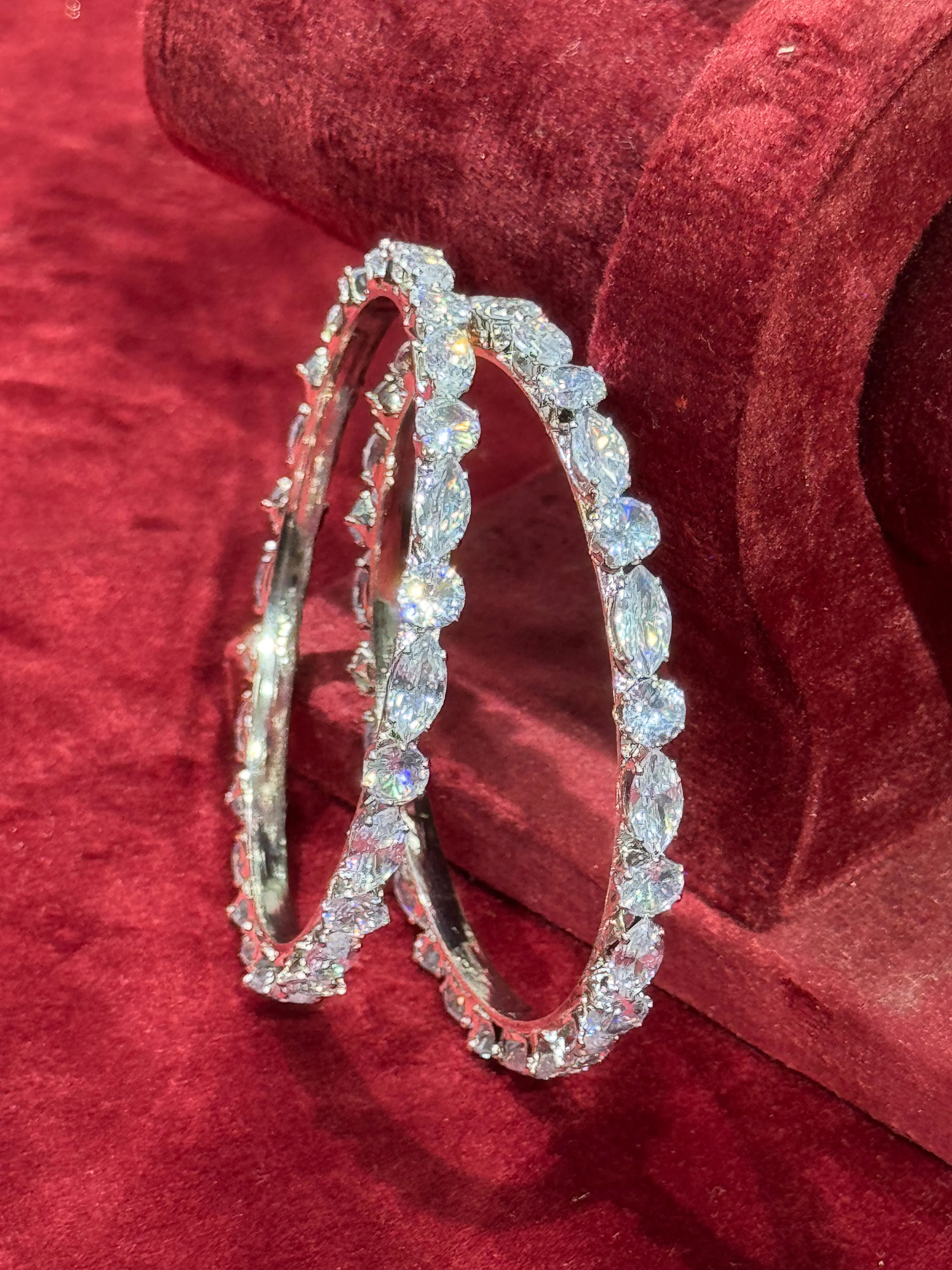 Box and Flower AD Bangle - 2.8 - D0028