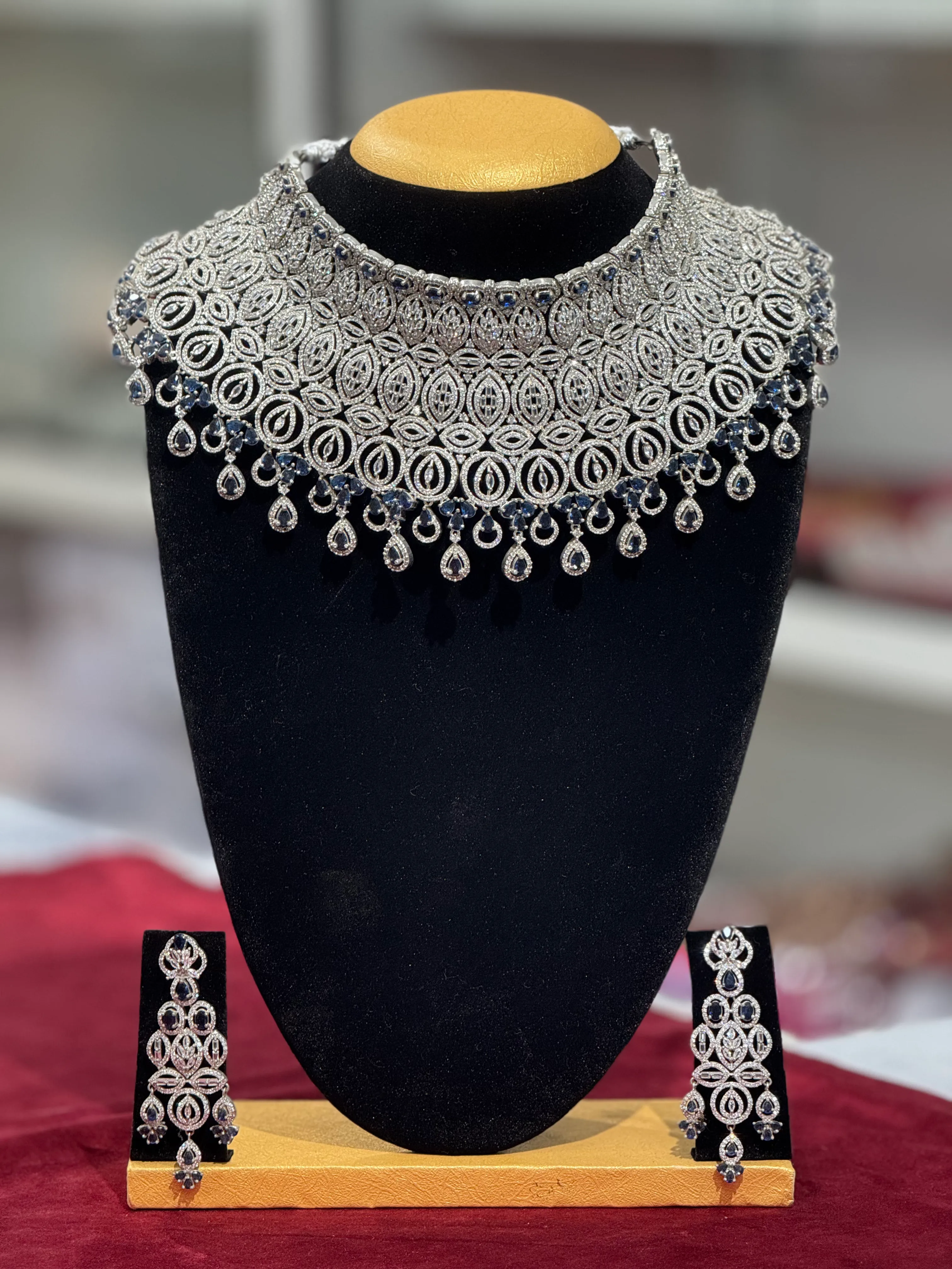 White and Blue Heavy Bridal Choker - D0056