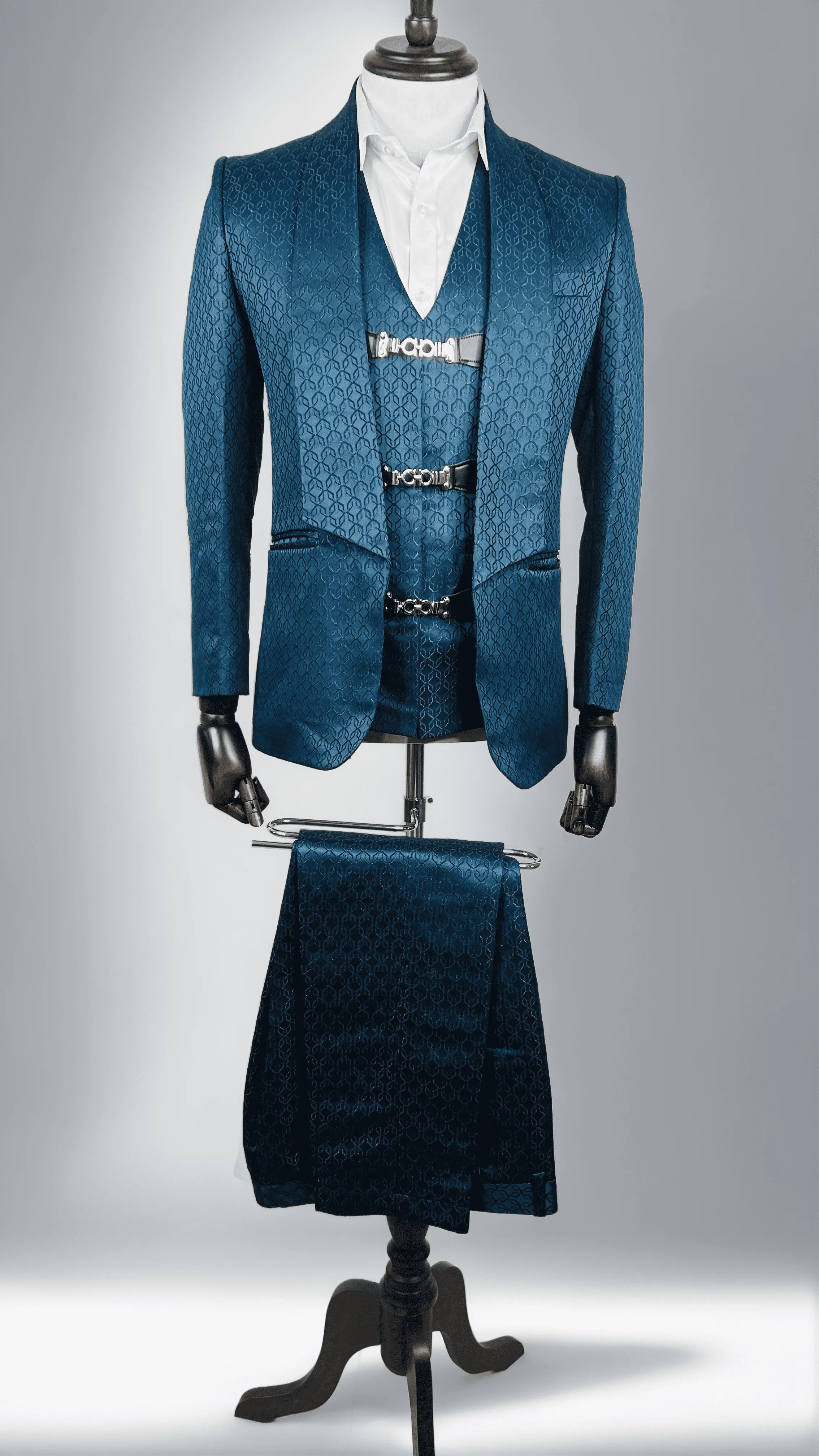 Peacock Blue Long Lapel Tuxedo