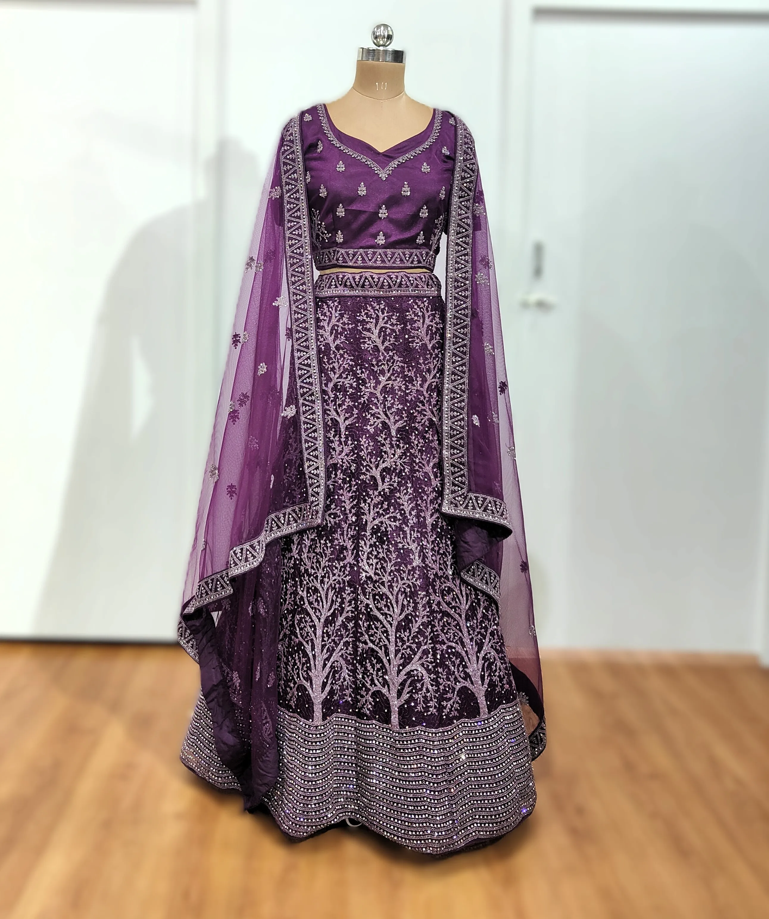Heavy Jarrakan Wine Lehenga - L6025 , L0029 , BUL