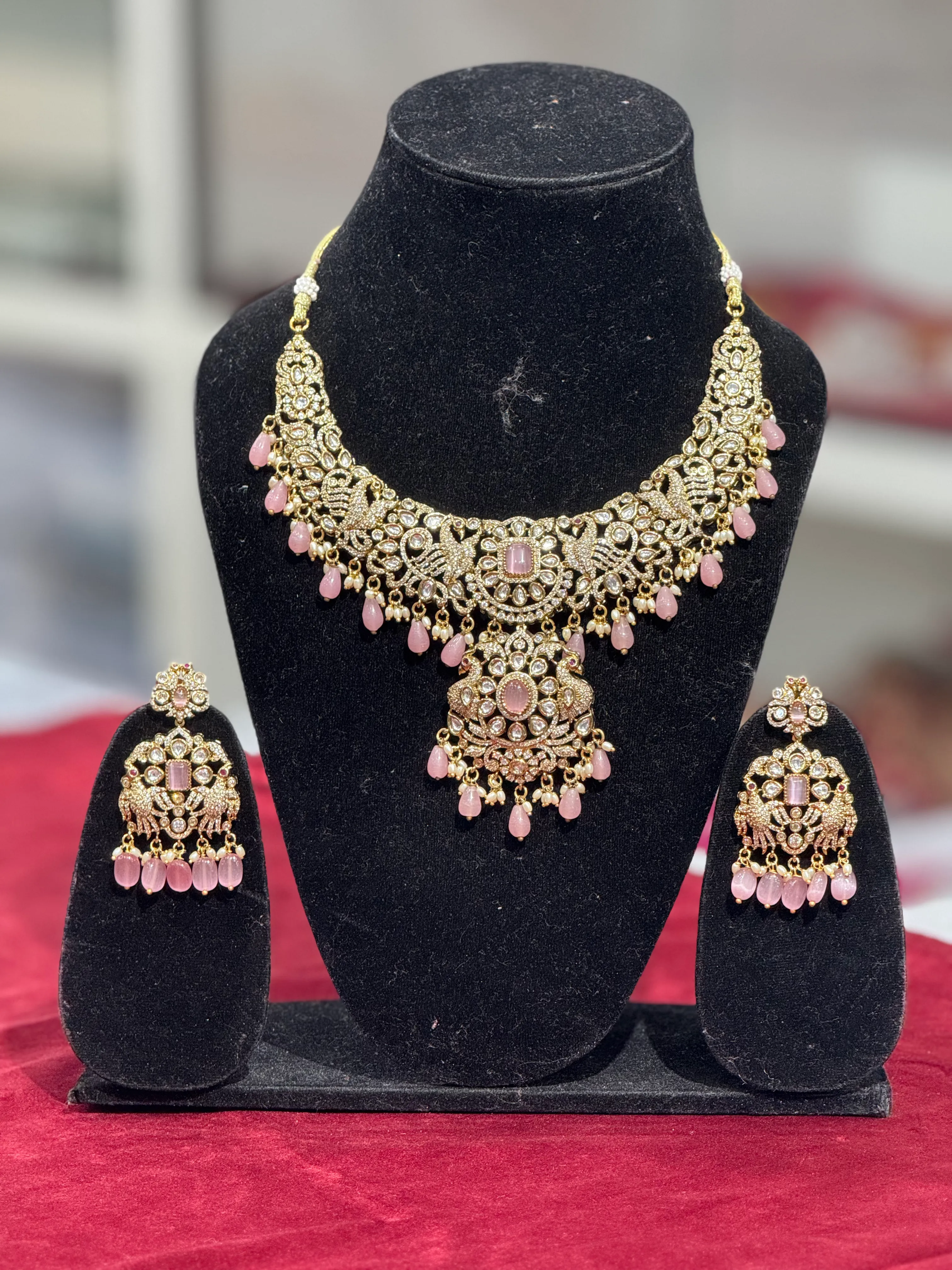 Pink Stone Choker Diamond - K0020